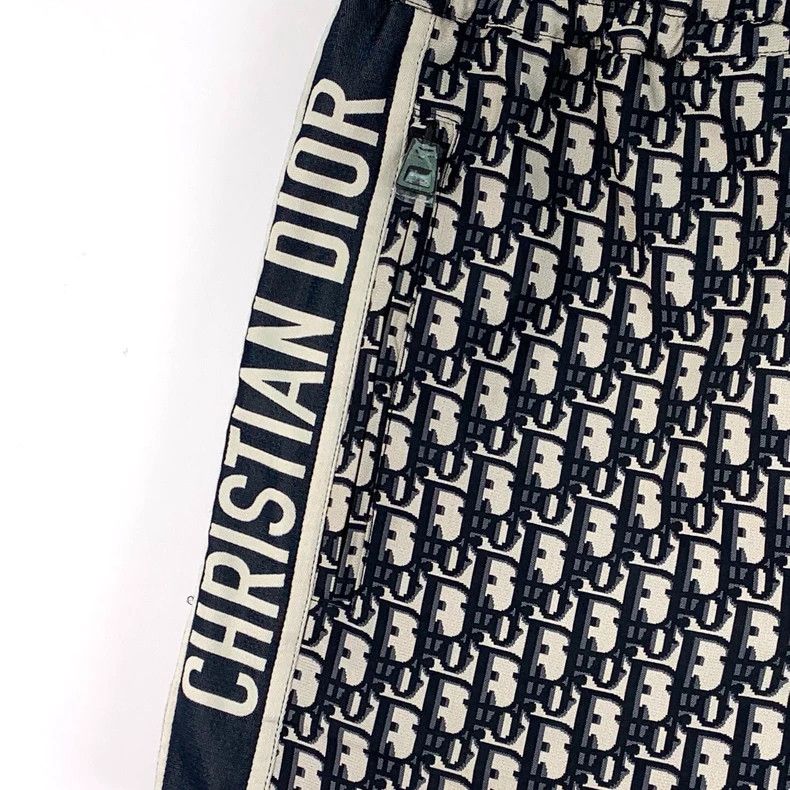 Dior Dior Color-matched logo jacquad full-print casual shorts Size 24" / US 00 / IT 34 - 4 Thumbnail