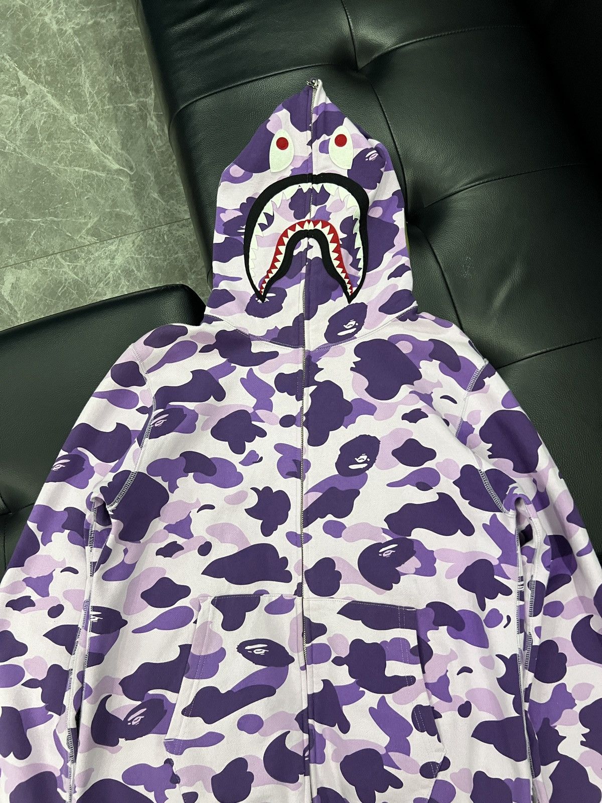 Bape A Bathing Ape Taipei Exclusive Purple Camo Shark Zip Hoodie Size US XL / EU 56 / 4 - 3 Thumbnail