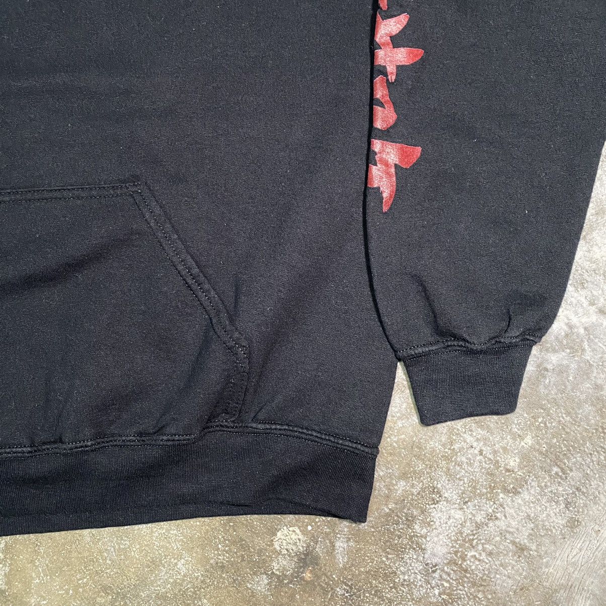 Anime × Vintage VINTAGE NARUTO SHIPPUDEN UCHIHA SASUKE HOODIE PULLOVER Size US M / EU 48-50 / 2 - 8 Thumbnail