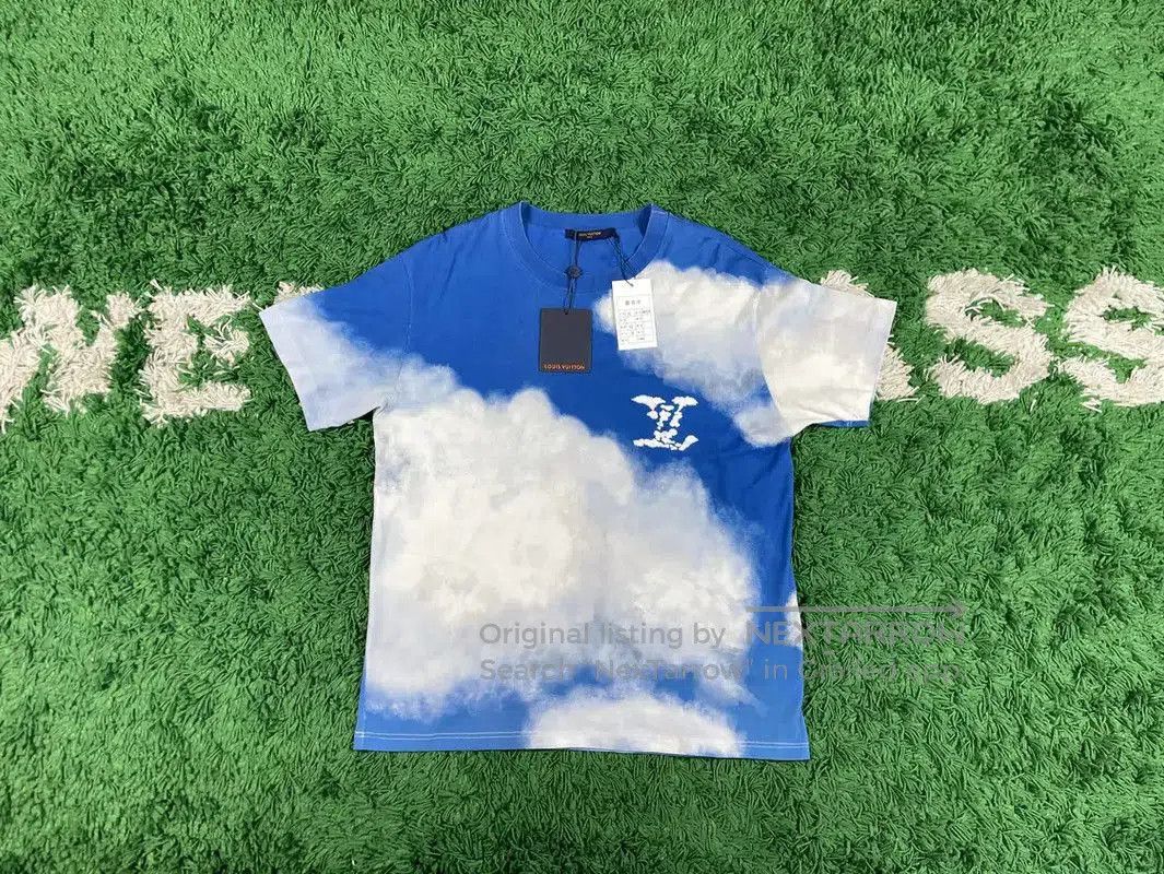 Louis Vuitton Louis Vuitton Men's Blue XL T-Shirt . Size US XL / EU 56 / 4 - 1 Thumbnail