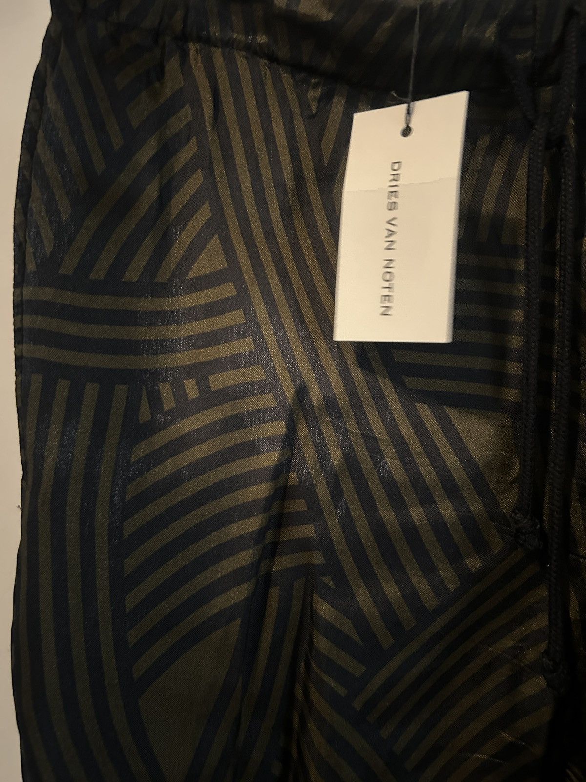 Dries Van Noten Dries Van Noten Piper Printed Shorts Size 44 Viscose Size US 29 - 2 Thumbnail