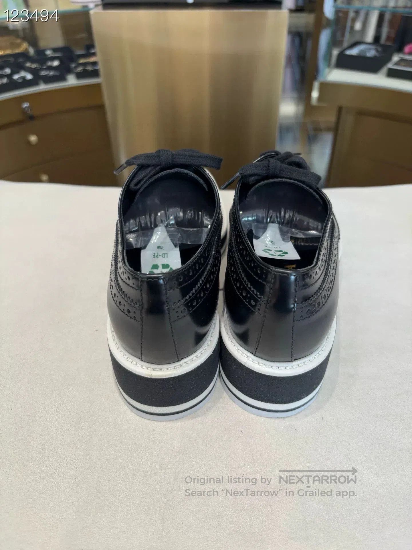 Prada Prada Black Patent Platform Shoes. Size US 7 / IT 37 - 4 Thumbnail