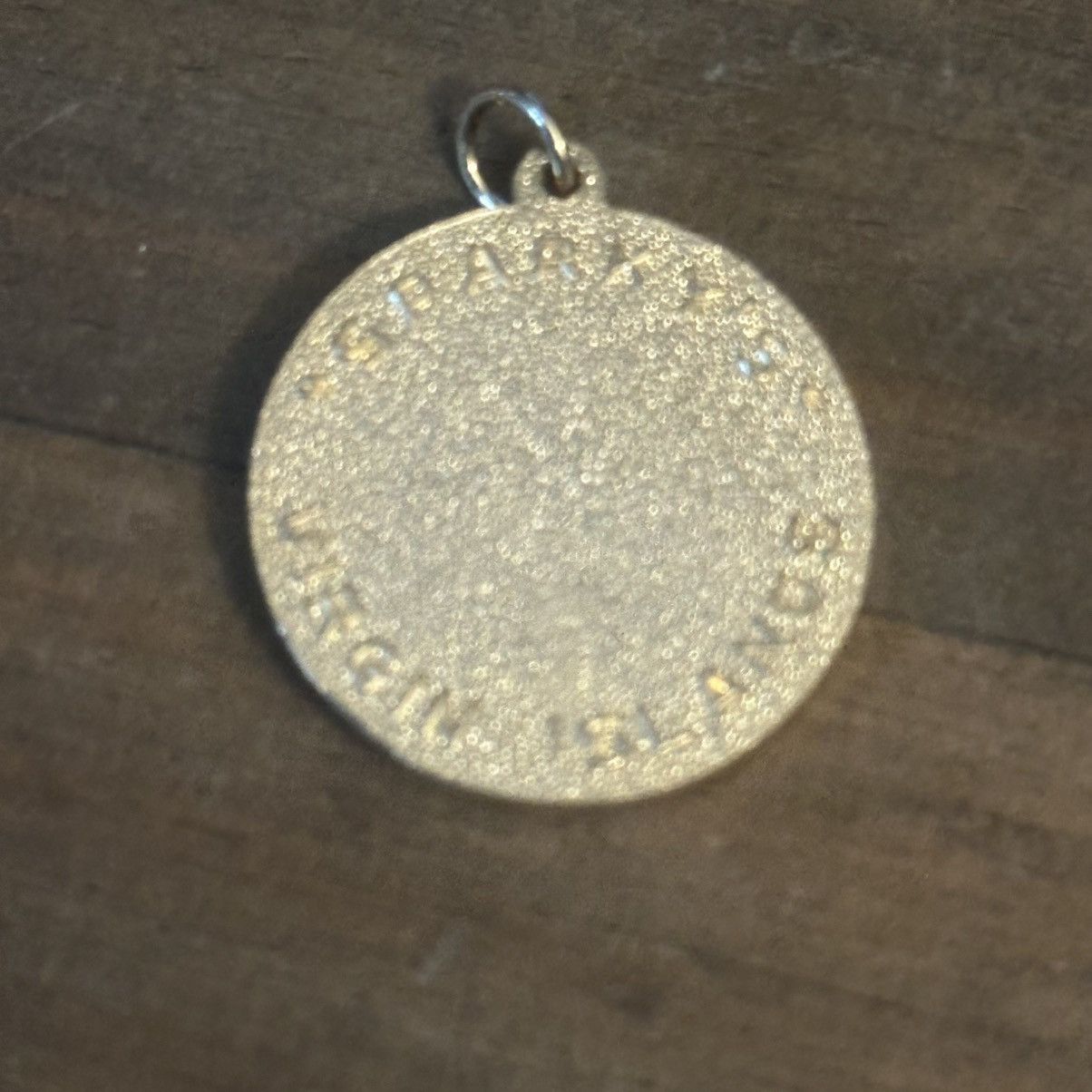 Vintage Vintage gold tone Virgin Islands souvenir pendant Size ONE SIZE - 4 Thumbnail