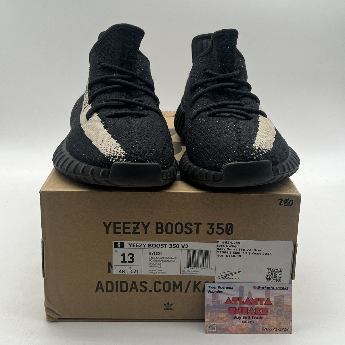 Adidas Yeezy boost 350 Oreo Size US 13 / EU 46 - 2 Thumbnail