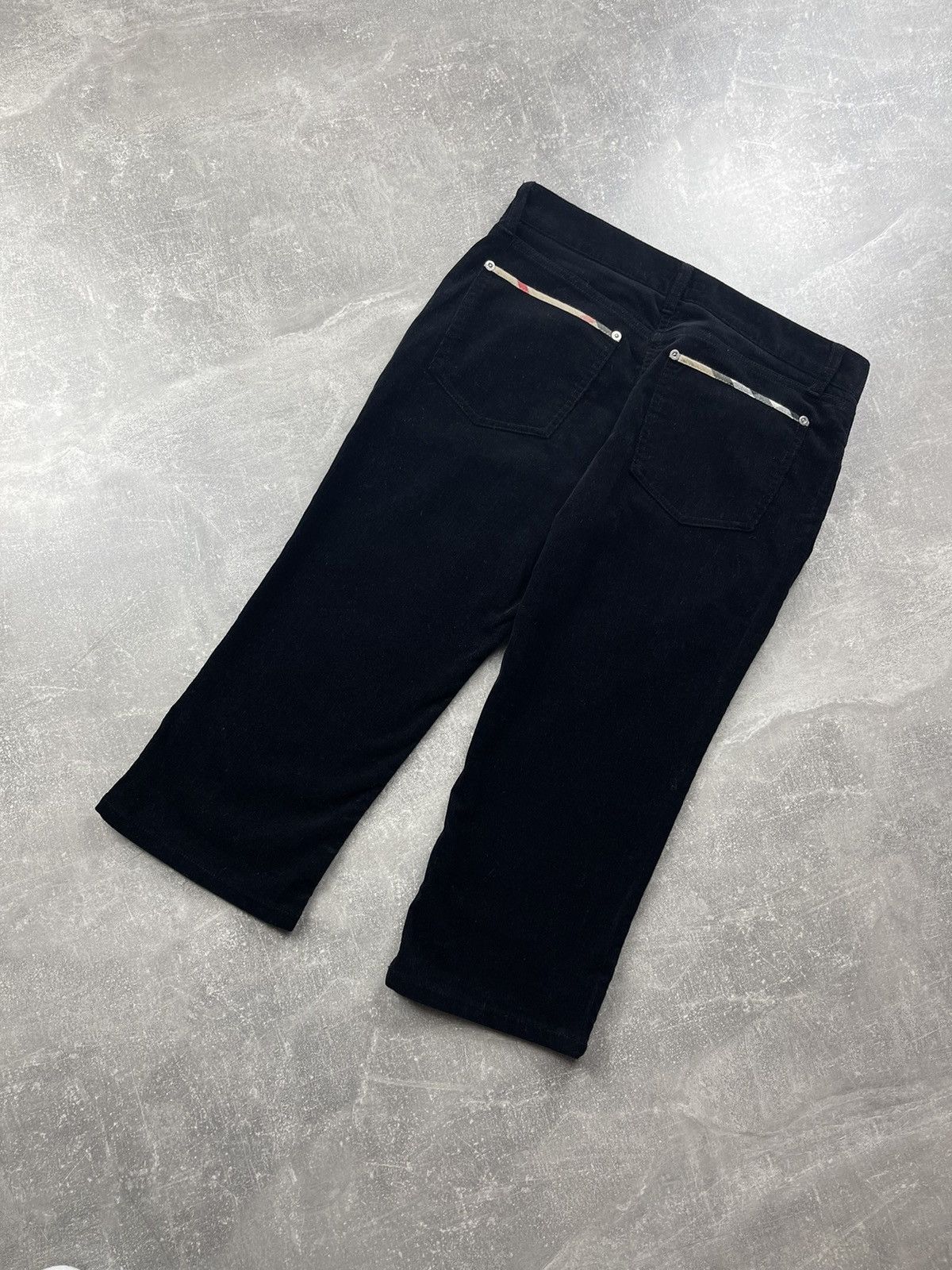 Burberry Burberry London Black Corduroy Cropped Pants Size 40" / US 18 - 1 Thumbnail