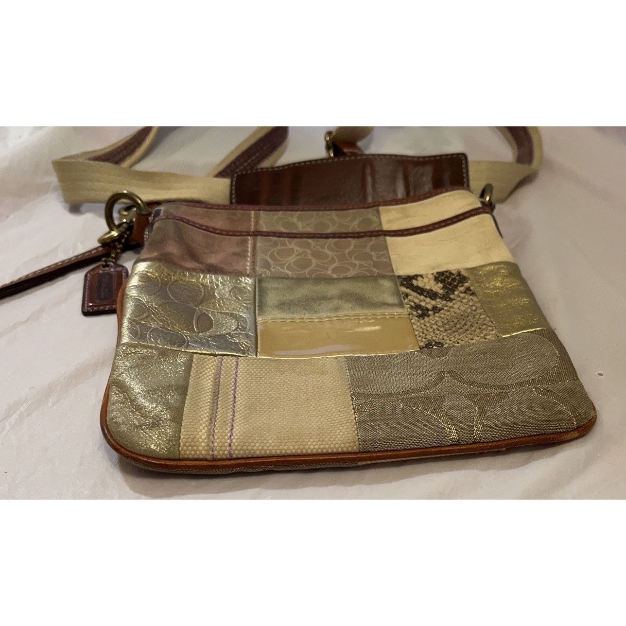 Coach Coach No. B063-10006 Patchwork Style Crossbody Bag Size ONE SIZE - 3 Thumbnail