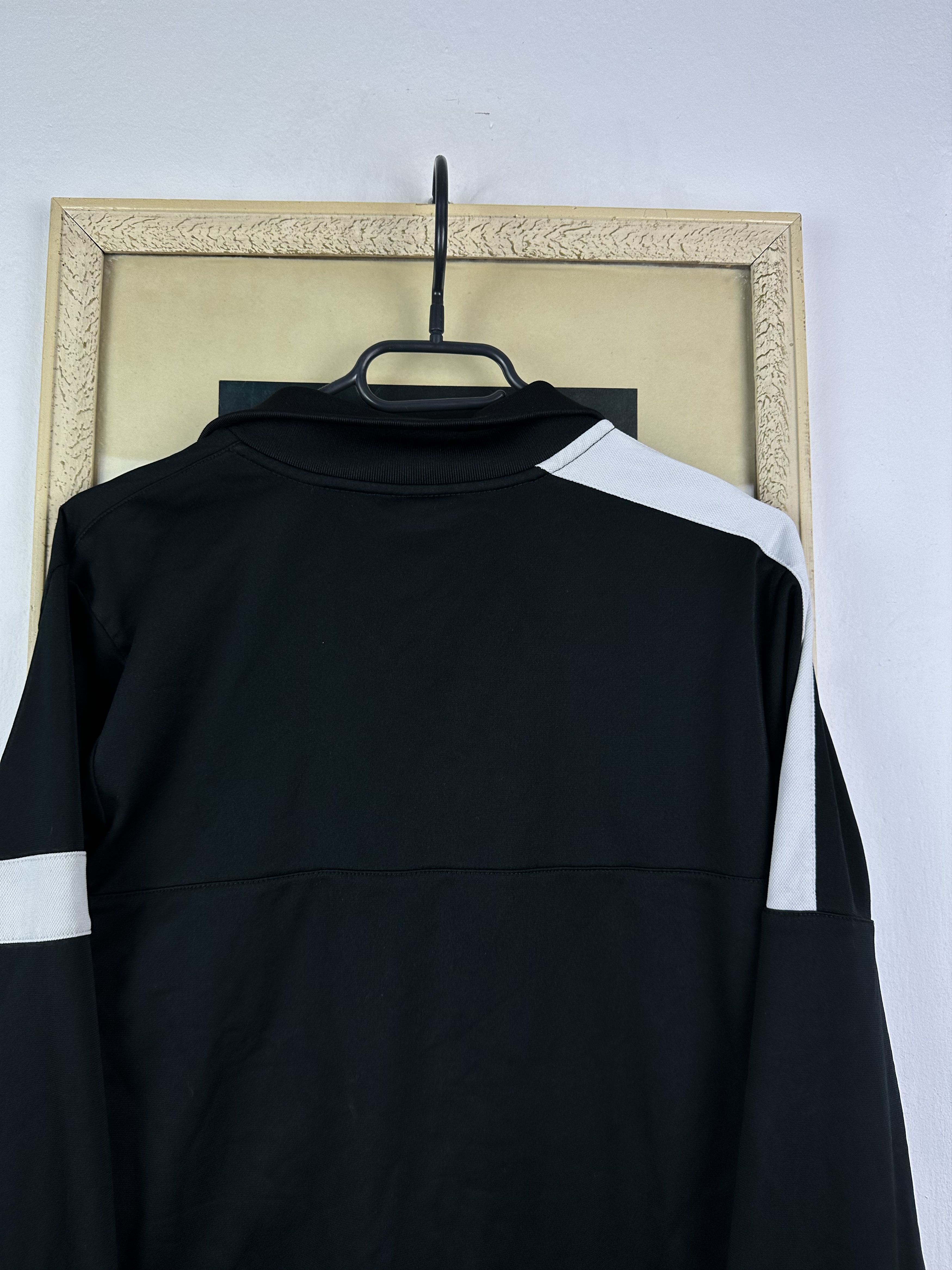 Nike Vintage Nike Juventus Football Jacket Soccer Track Top Size US S / EU 44-46 / 1 - 14 Thumbnail