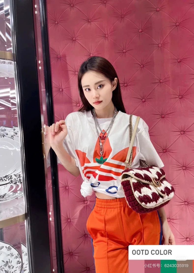 Gucci GucciAdi co-branded letter logo clover short-sleeved T-shir Size M / US 6-8 / IT 42-44 - 4 Thumbnail