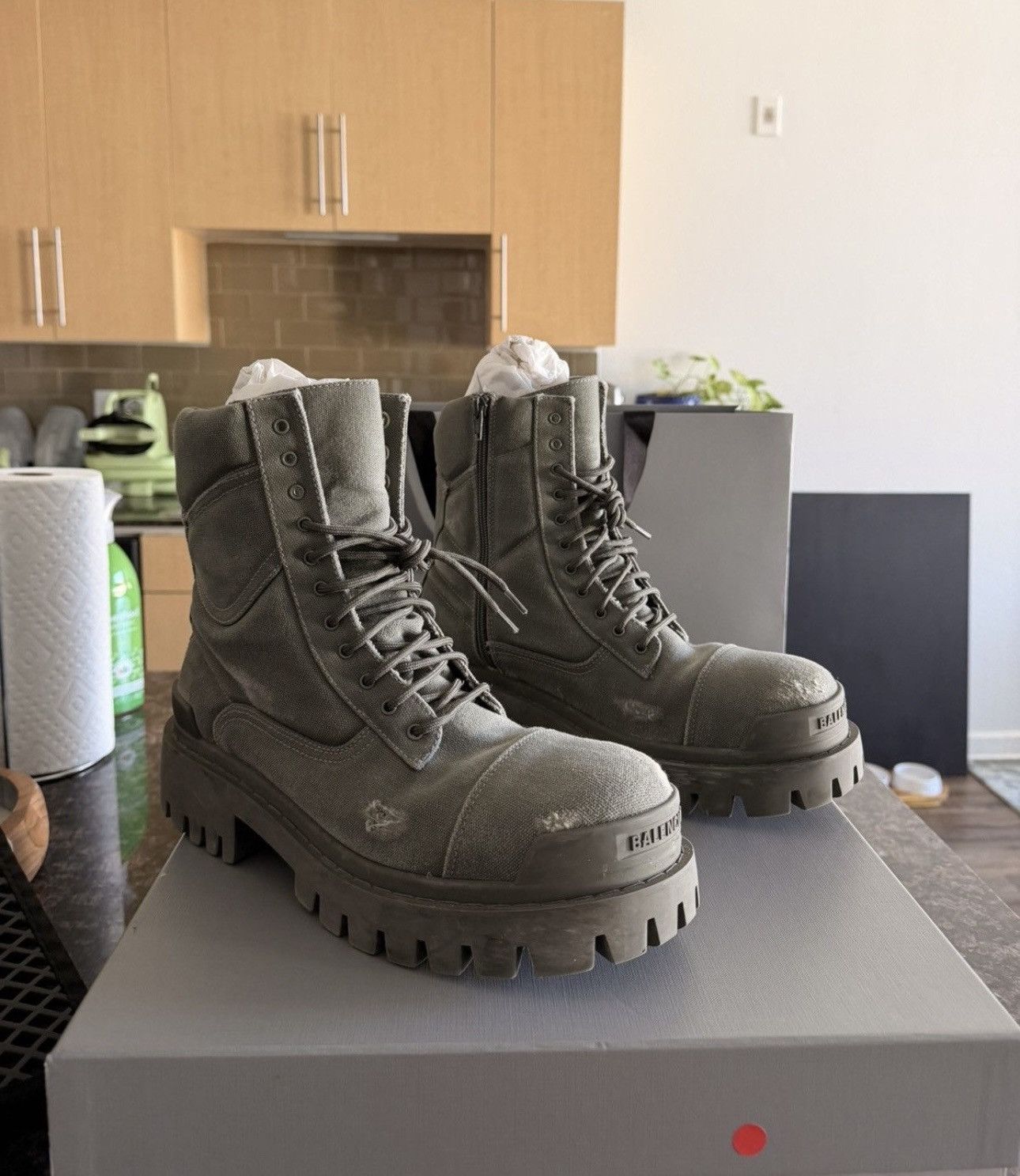 Balenciaga Balenciaga Strike Boots Size US 7 / EU 40 - 2 Thumbnail