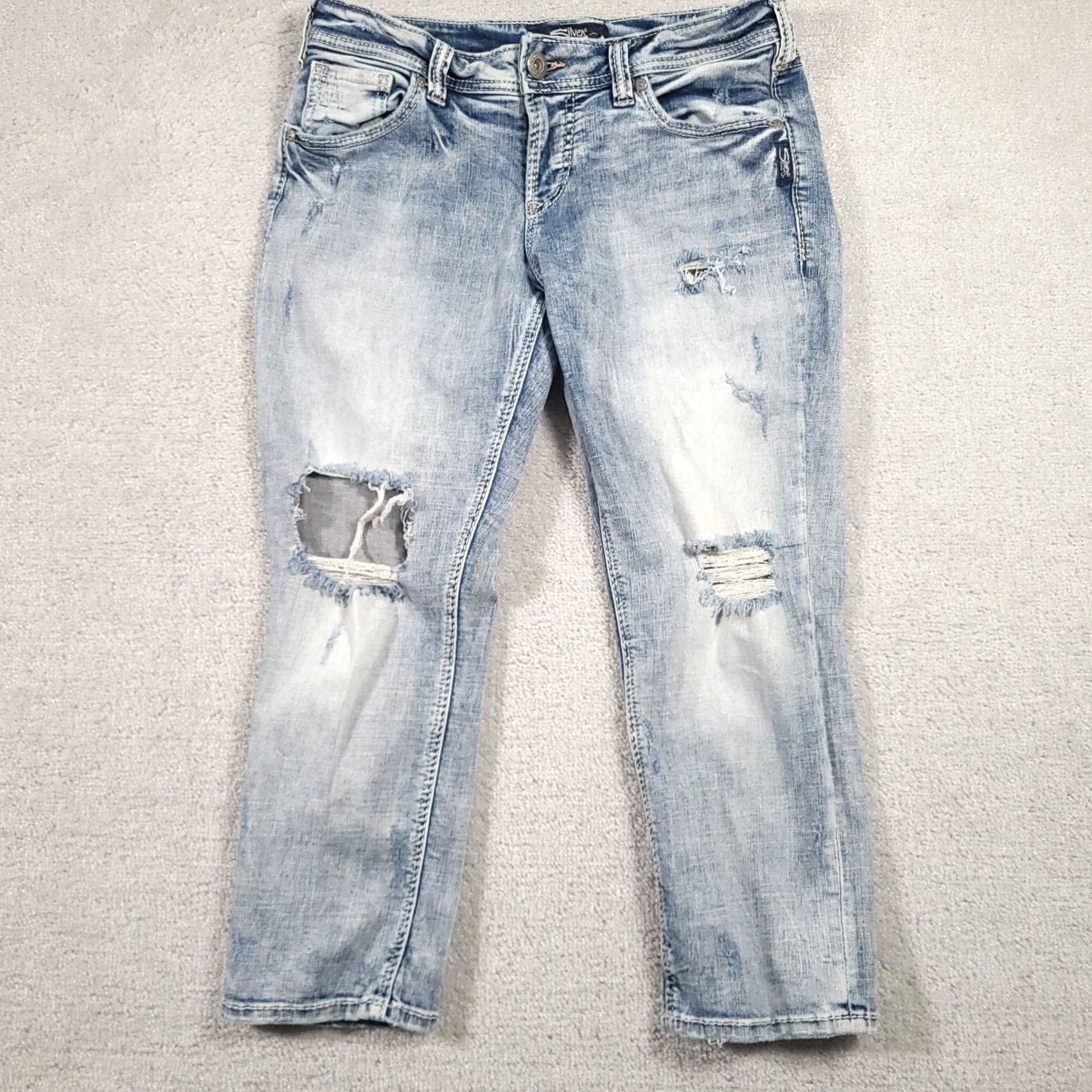 Silver Jeans Co. Silver Jeans Women's 28X22 Actual 31X23.5 Sam Capri Distressed Summer Grunge Jeans • 5-Pocket Denim Regular Size 28" / US 6 / IT 42 - 2 Thumbnail