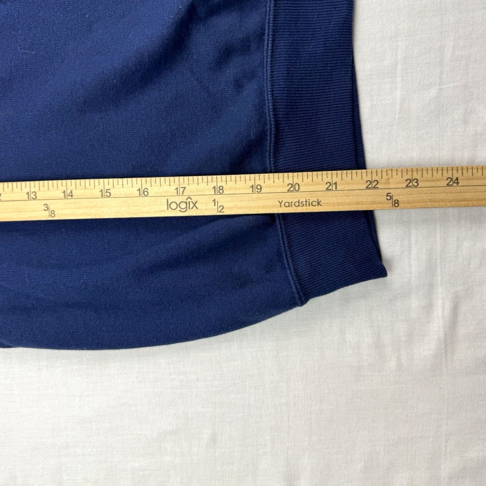 Vintage VINTAGE USA 1984 Sweatshirt Crewneck Raglan Adult Large Blue Cotton Polyester Mens USA 80s Pullover Raglan Crew Neck Vintage Size US L / EU 52-54 / 3 - 6 Thumbnail