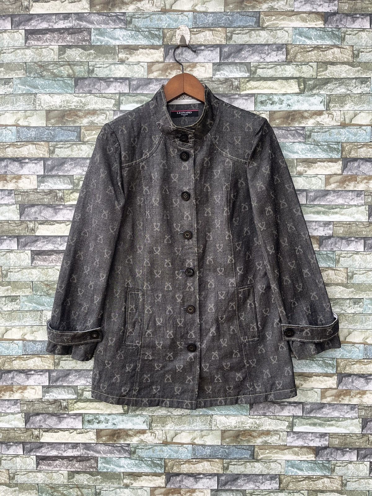 image of Leonard Paris Button Up Jacket in Grey, Women's (Size Small)