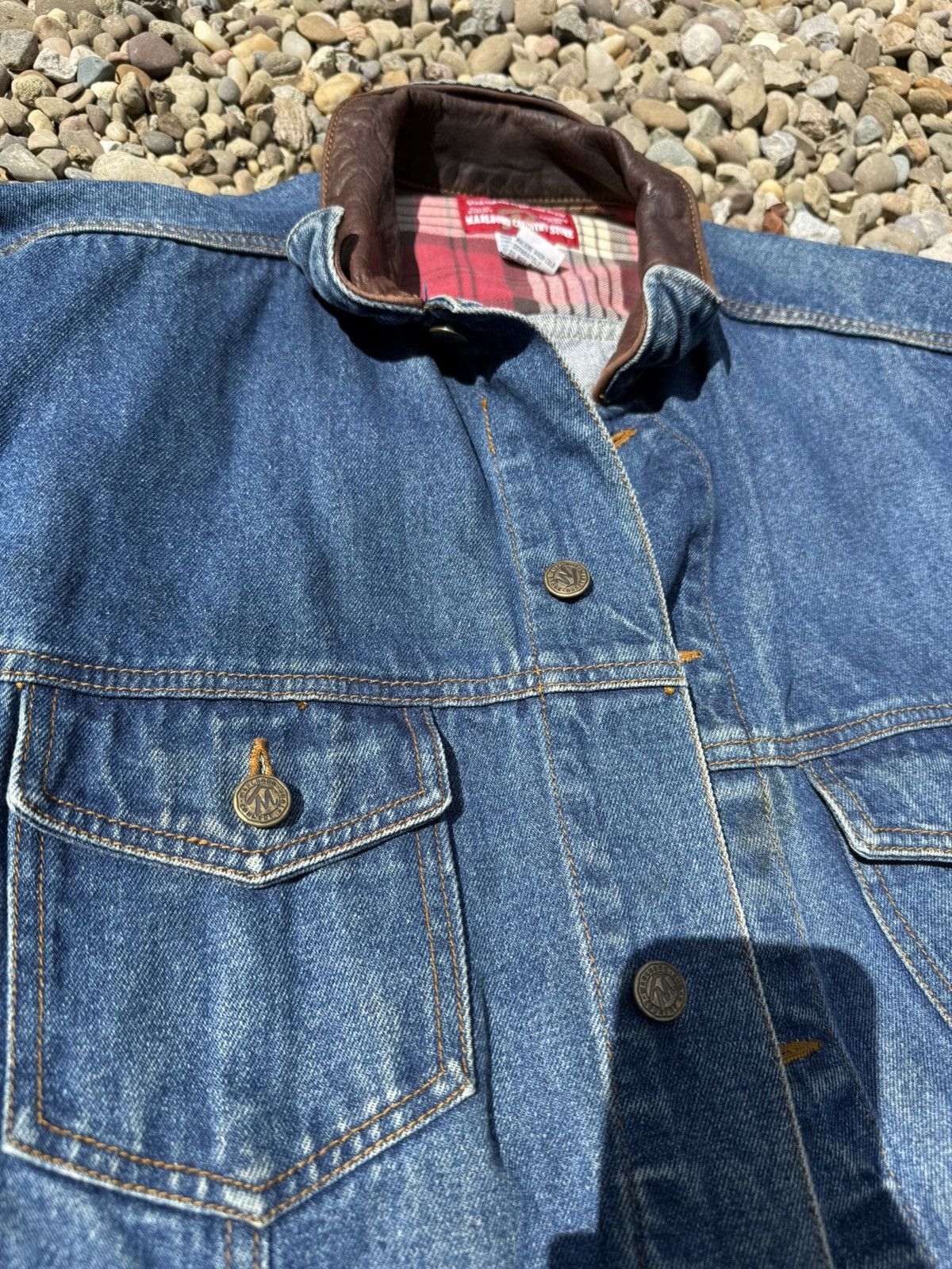 Marlboro CRAZY VTG Marlboro Denim Jacket Size US XL / EU 56 / 4 - 2 Thumbnail