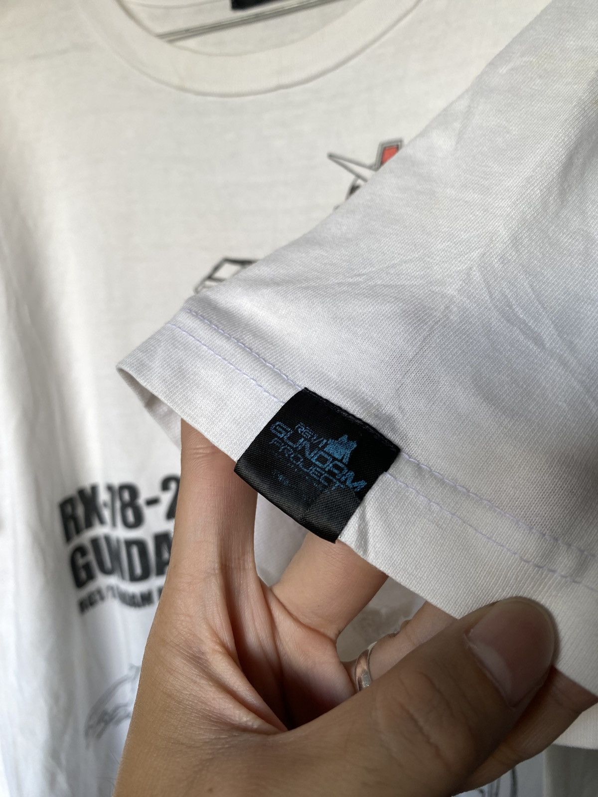 Anime RARE Gundam RX-78-2 Tshirt Size US L / EU 52-54 / 3 - 6 Thumbnail