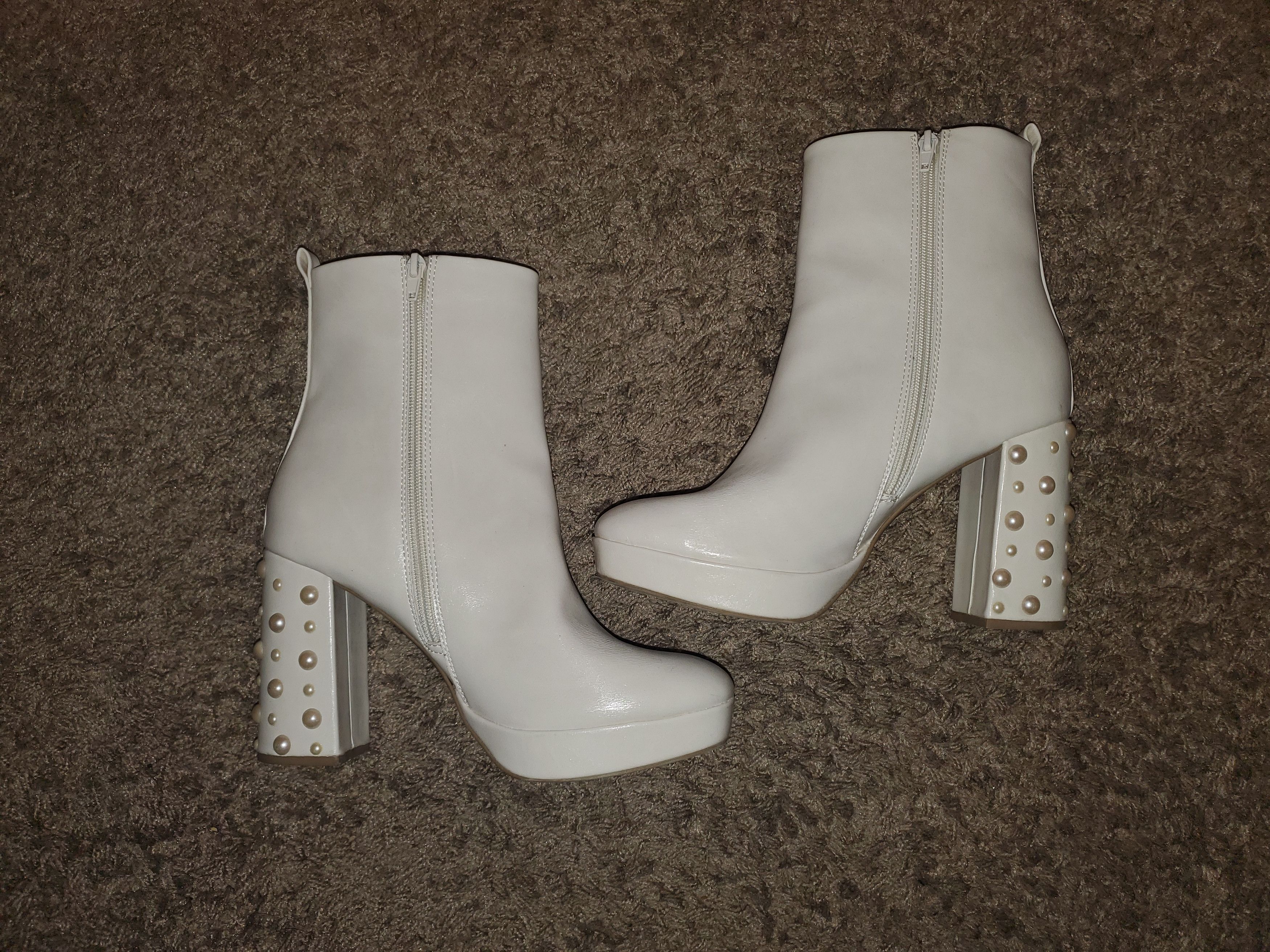 Report Collection Report Platform Cream White Pearl Studded Boots (size 10) Size US 10 / IT 40 - 6 Thumbnail
