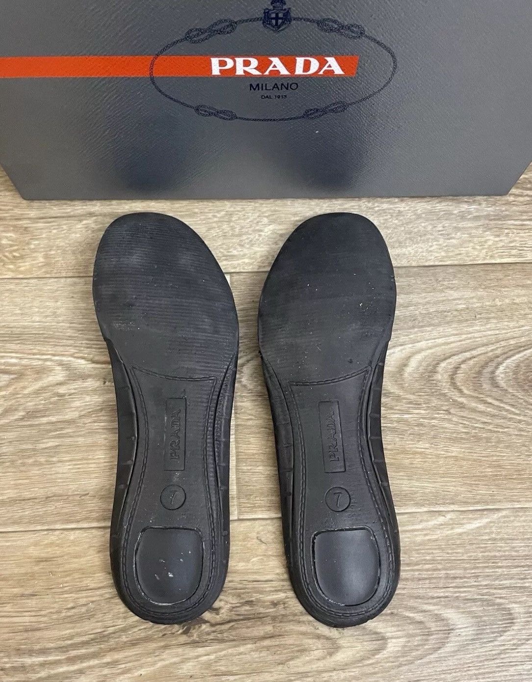 Prada Prada sneakers size 9,5 black/ gray Size US 9.5 / EU 42-43 - 13 Thumbnail