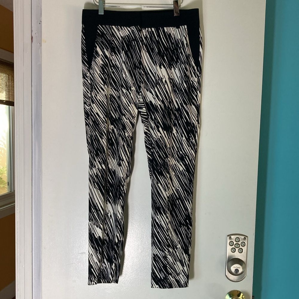 Sportmax Sportmax Max Mara Women’s Slim Scribble Pattern Pants Size 6 Size 28" / US 6 / IT 42 - 3 Thumbnail