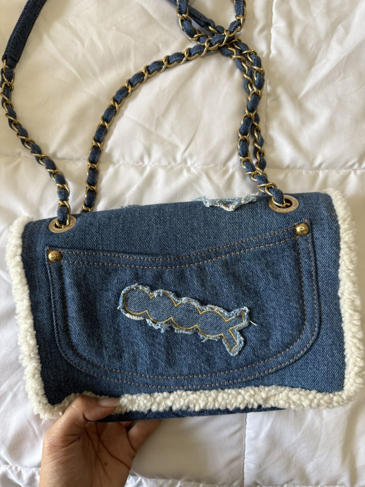 Chanel Chanel Denim Shearling Flap Bag (2019) Size ONE SIZE - 6 Thumbnail