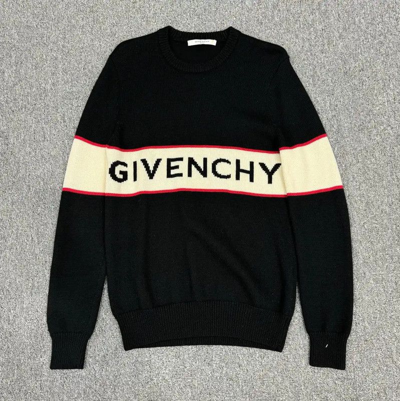 Givenchy Givenchy Black Wool Knitted Sweater for Men 0089 Size US S / EU 44-46 / 1 - 1 Thumbnail