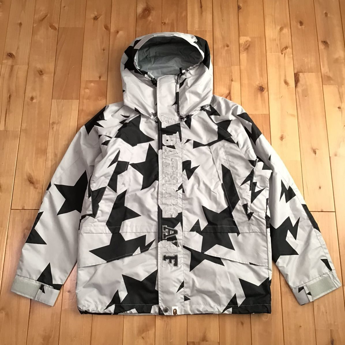 A BATHING APE BAPESTA Snowboard Jacket Gray M