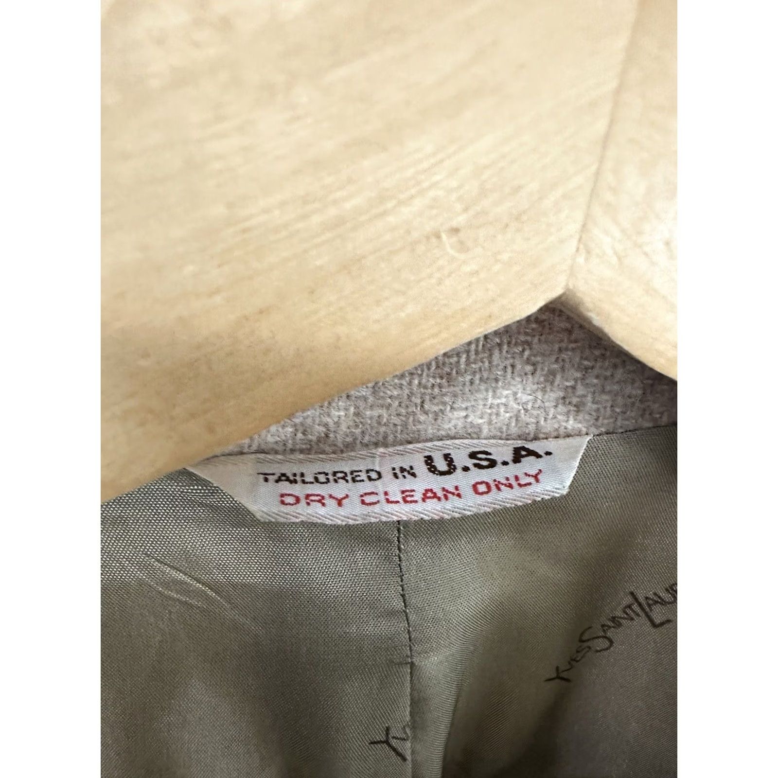 Yves Saint Laurent VTG Yves Saint Laurent YSL Wool Tan Blazer Sport Coat Jacket 38 USA Mens Blazer Size 38R - 5 Thumbnail