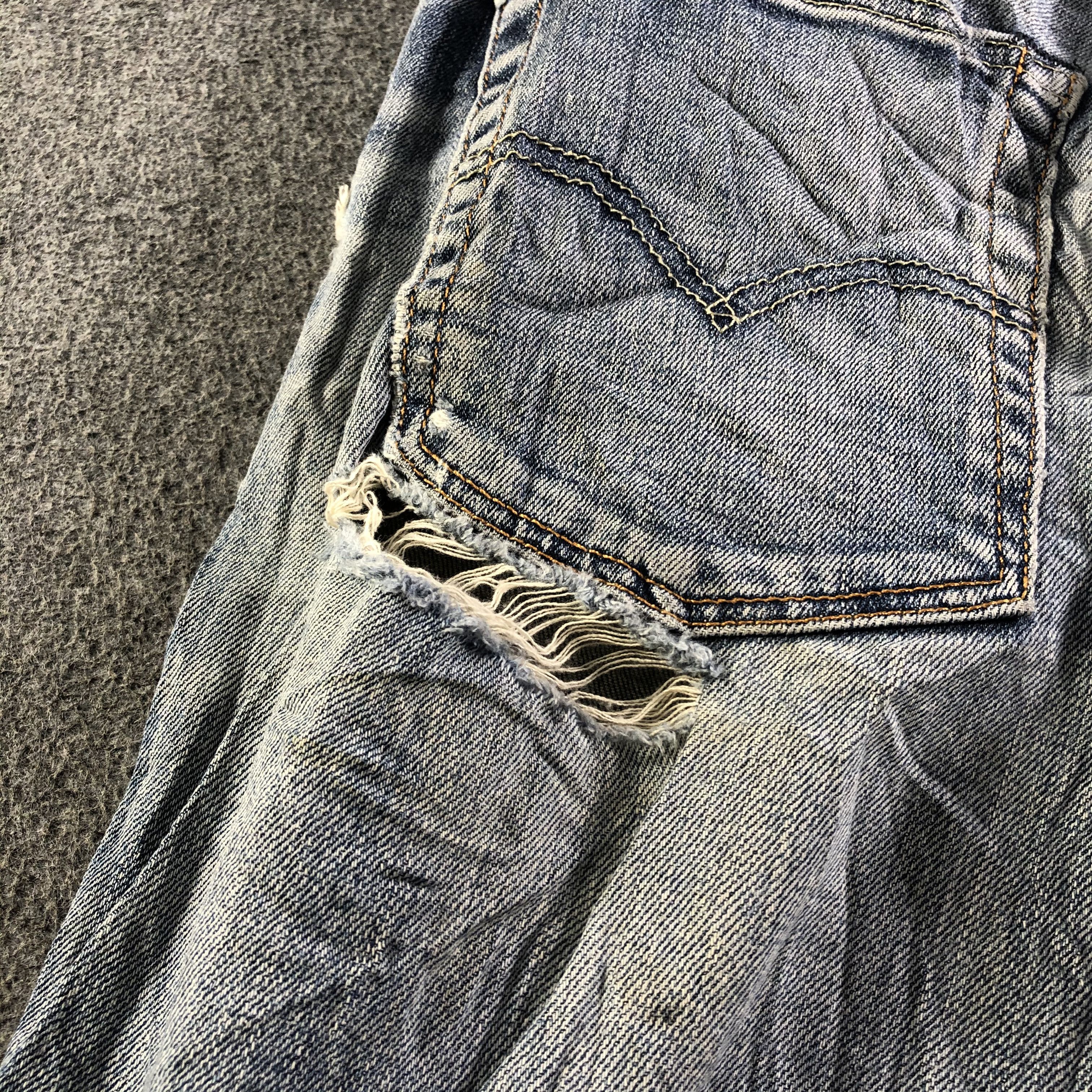 Levi's Vintage Levis 551 Jeans-J4585 Size US 31 - 7 Thumbnail