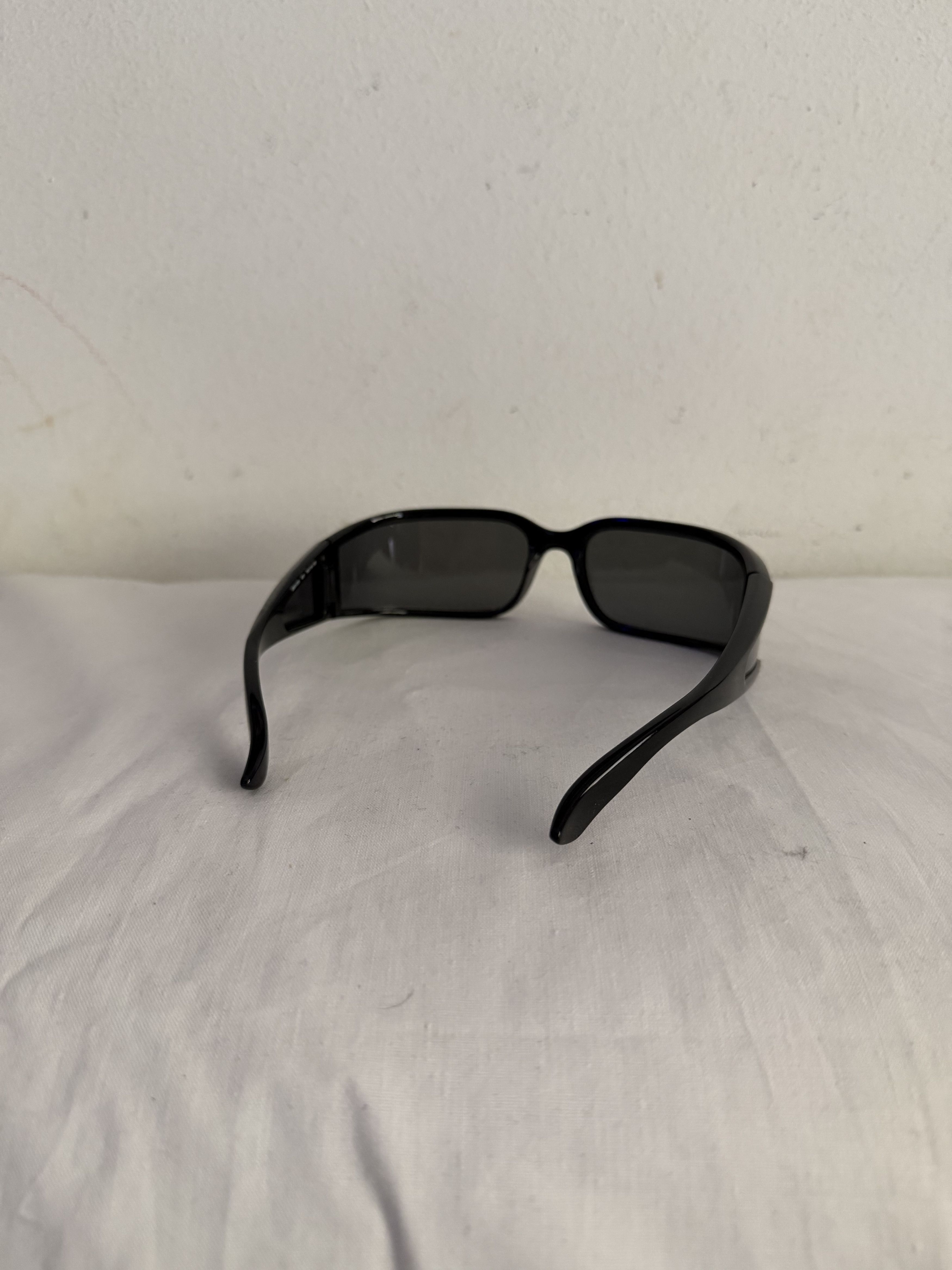 Balenciaga BB0123S Wrap Sunglasses (Color 001) Size ONE SIZE - 11 Thumbnail