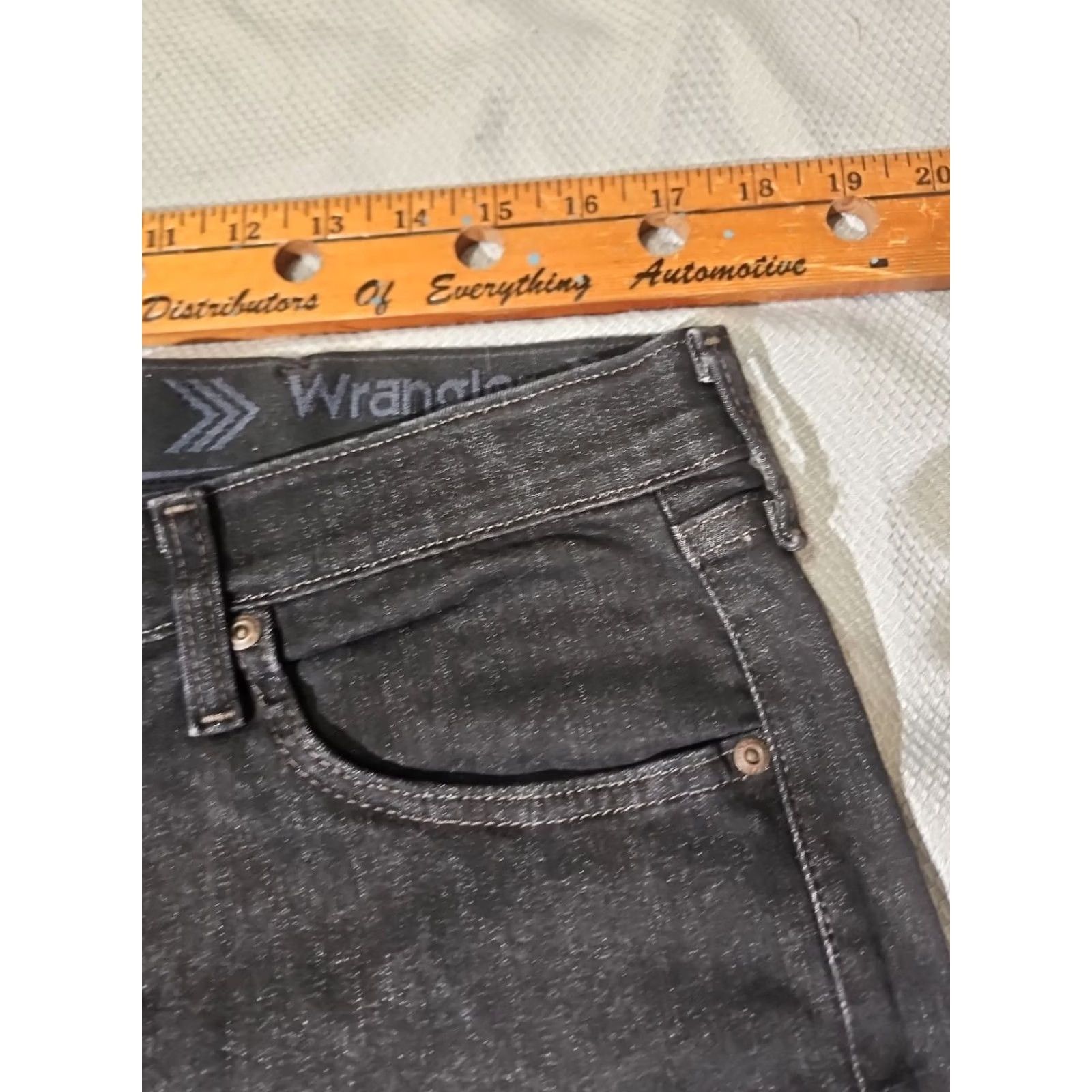 Wrangler Wrangler Jeans Mens 34x32 Black Denim Western Cowboy Straight Casual Pants Shirt? Size US 34 / EU 50 - 6 Thumbnail