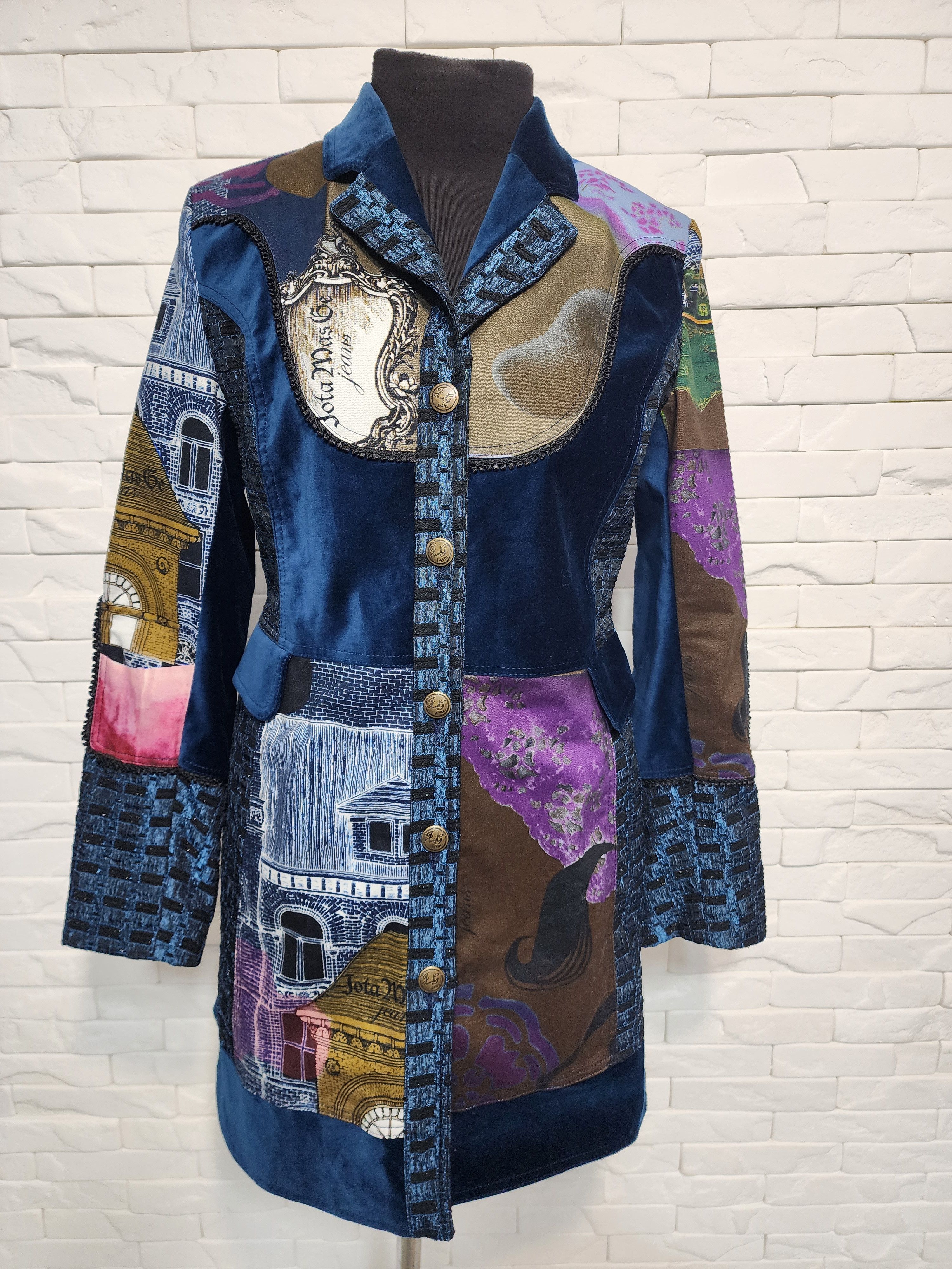 Designer Women's Multi-colored Cotton Jacket. Size L / US 10 / IT 46 - 1 Thumbnail