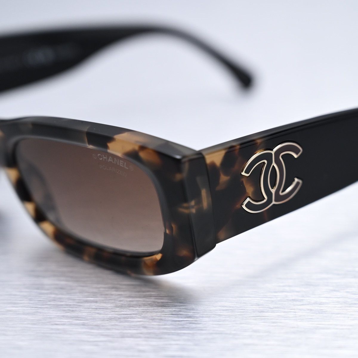 Chanel CHANEL 0CH5525 1770S9 SUNGLASSES Size ONE SIZE - 3 Thumbnail