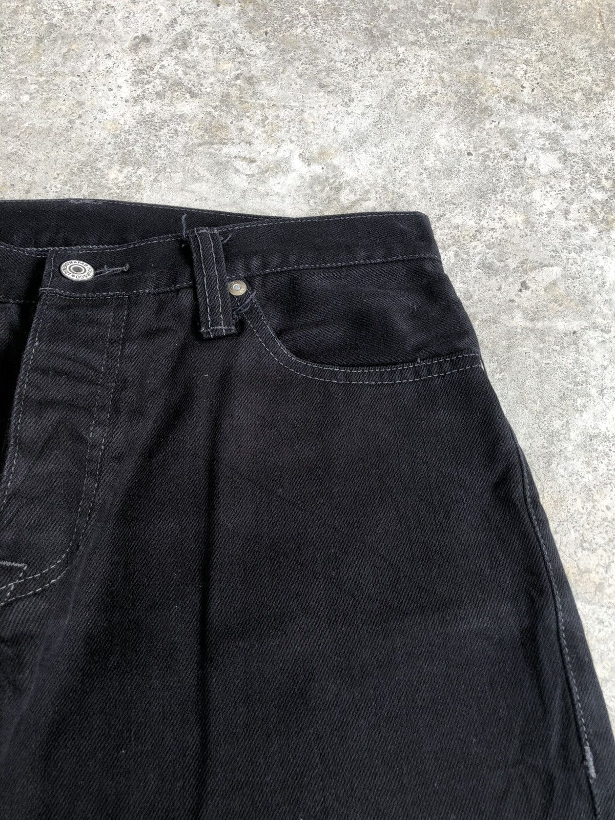 Skull Jeans by an Alchemist Skull Jeans by an Alchemist Flared Jeans Embroidered Size US 31 - 15 Thumbnail