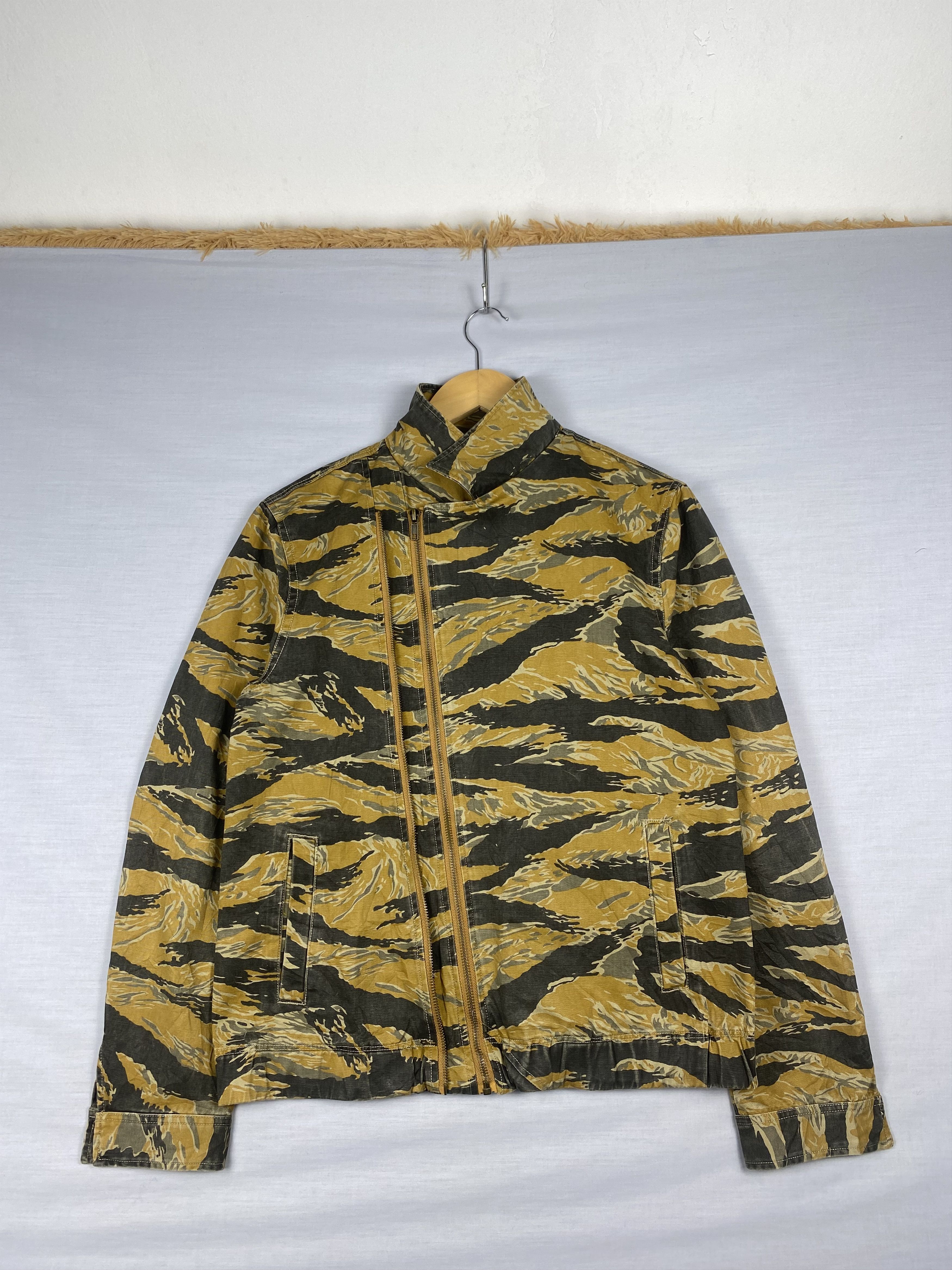 Camo × Japanese Brand × Vintage Vintage Yevs Camo Double Zip Up Jacket |  Grailed