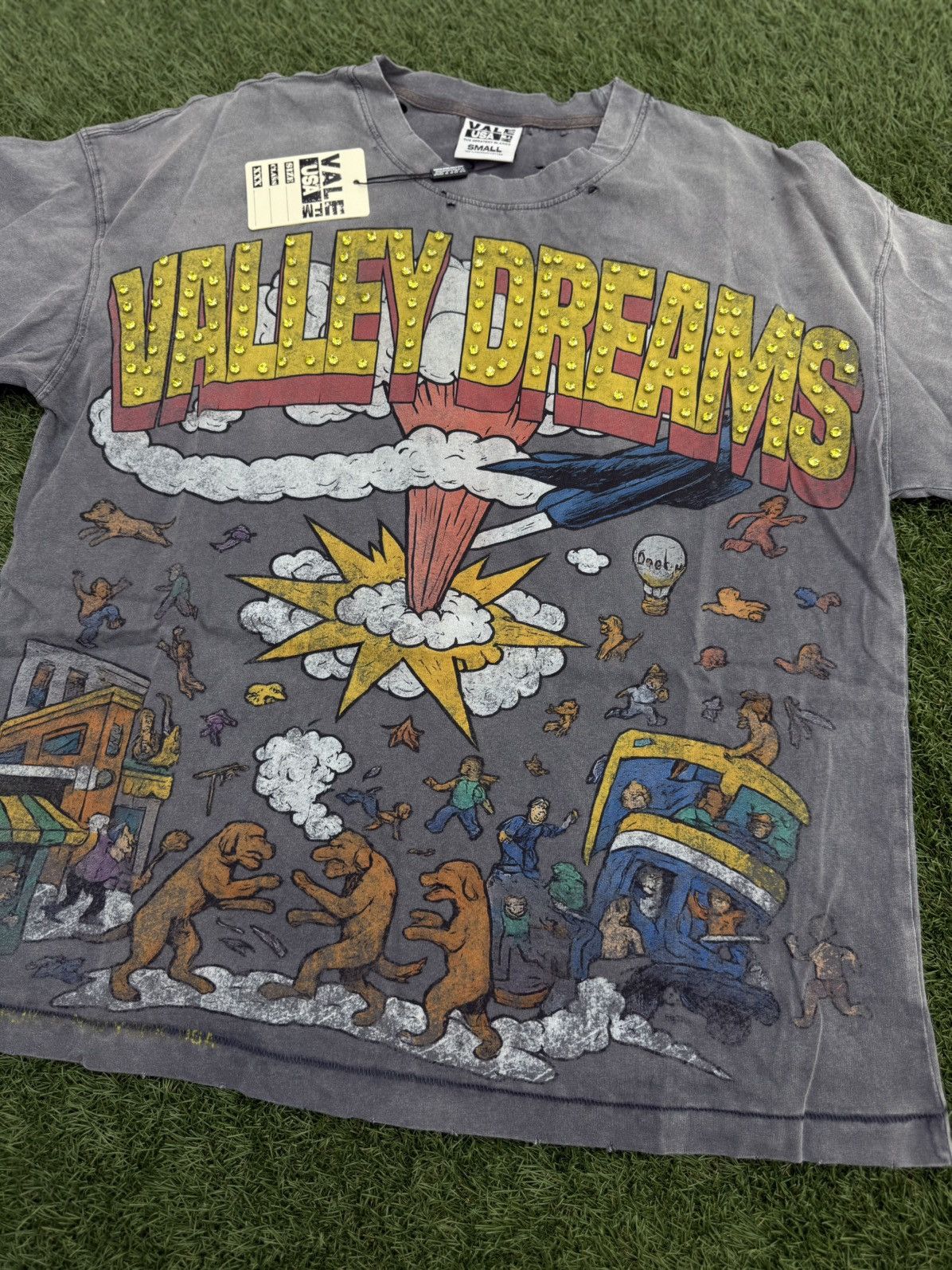 Vale Valley Dreams Chaos Bling Tee Size Small (NEW) Size US S / EU 44-46 / 1 - 3 Thumbnail