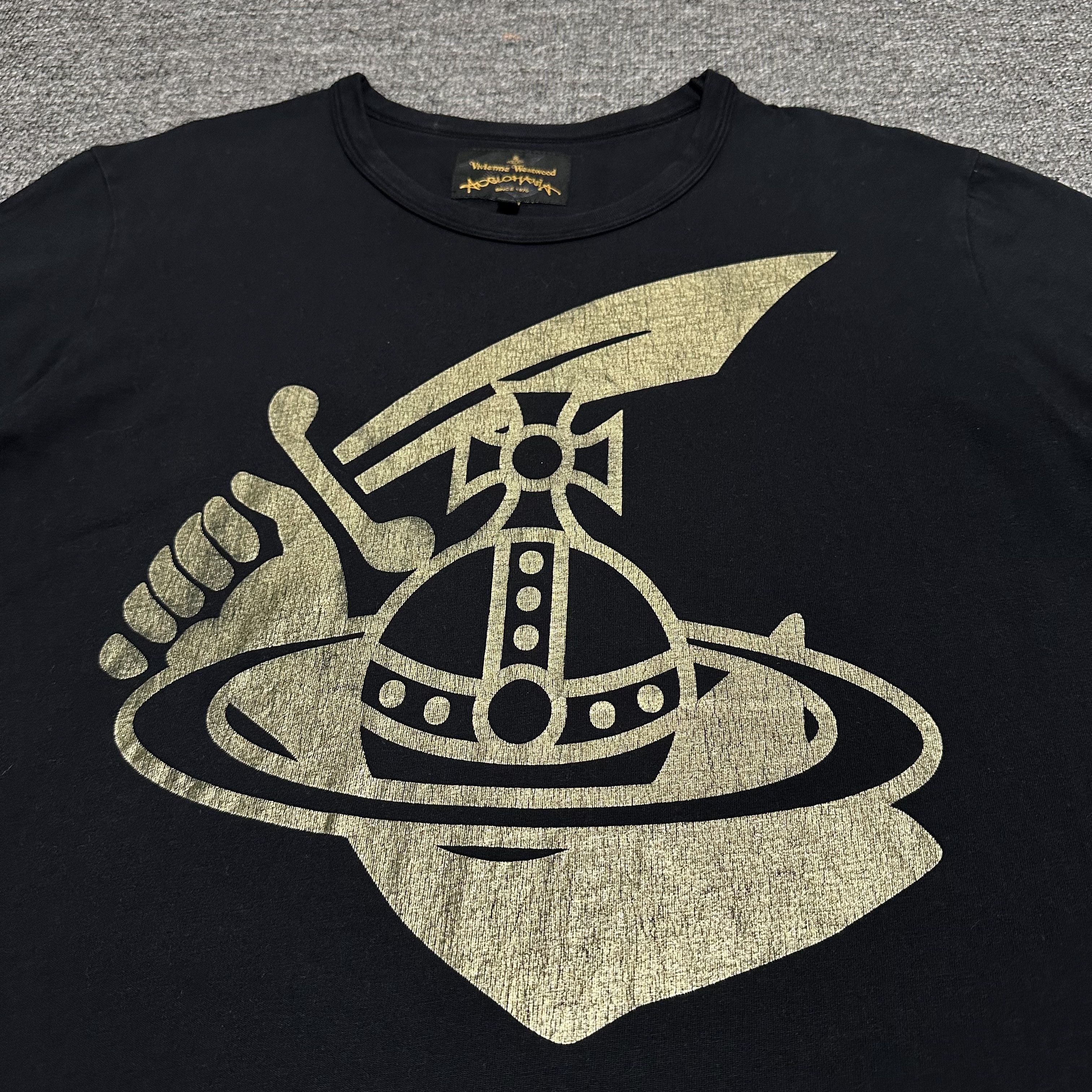 Vivienne Westwood Vivienne Westwood Tee Size US M / EU 48-50 / 2 - 2 Thumbnail