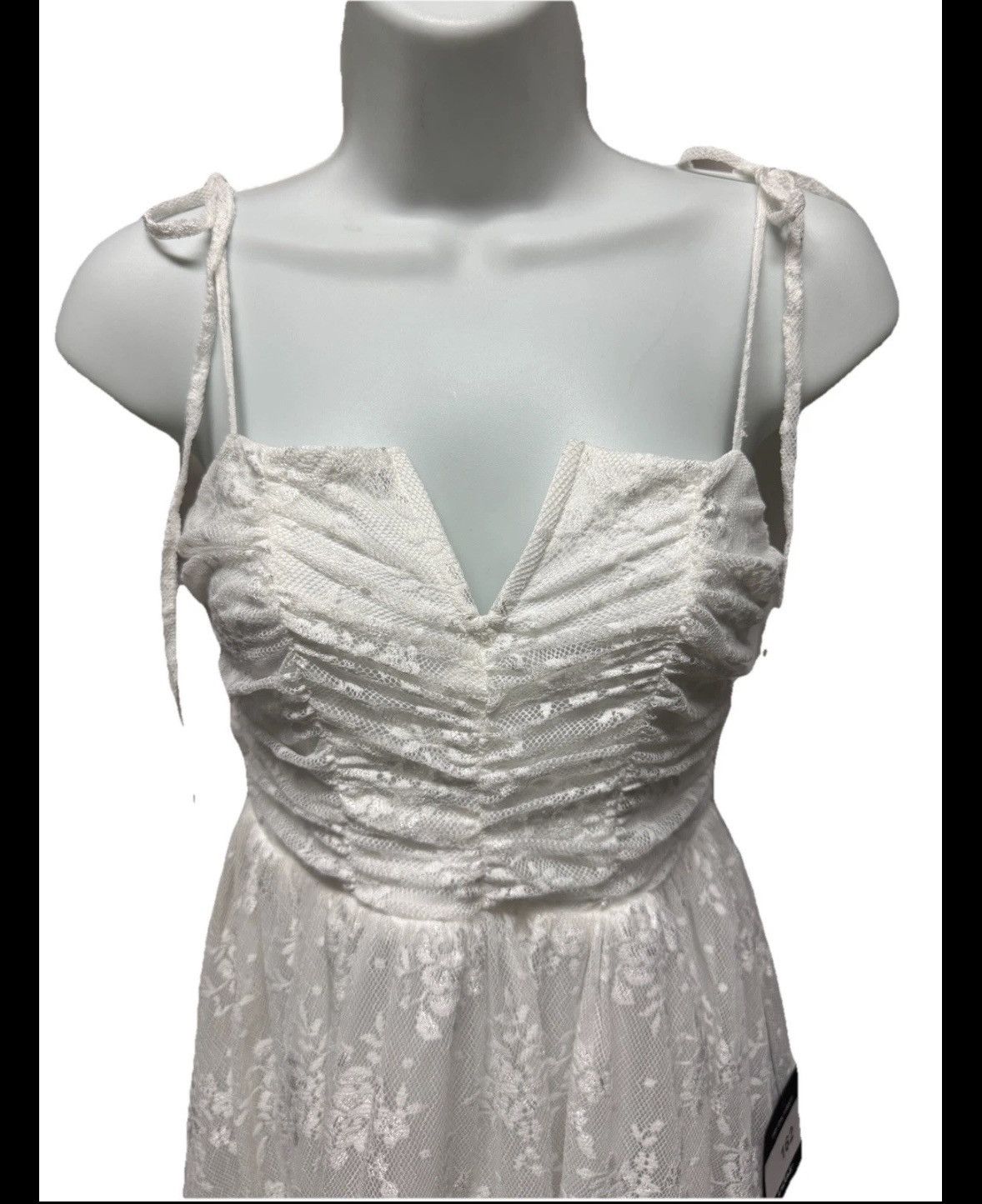 Lulus Lulus Sweetie White Lace Ruched Tie-Strap XS Midi Dress Size XS / US 0-2 / IT 36-38 - 4 Thumbnail