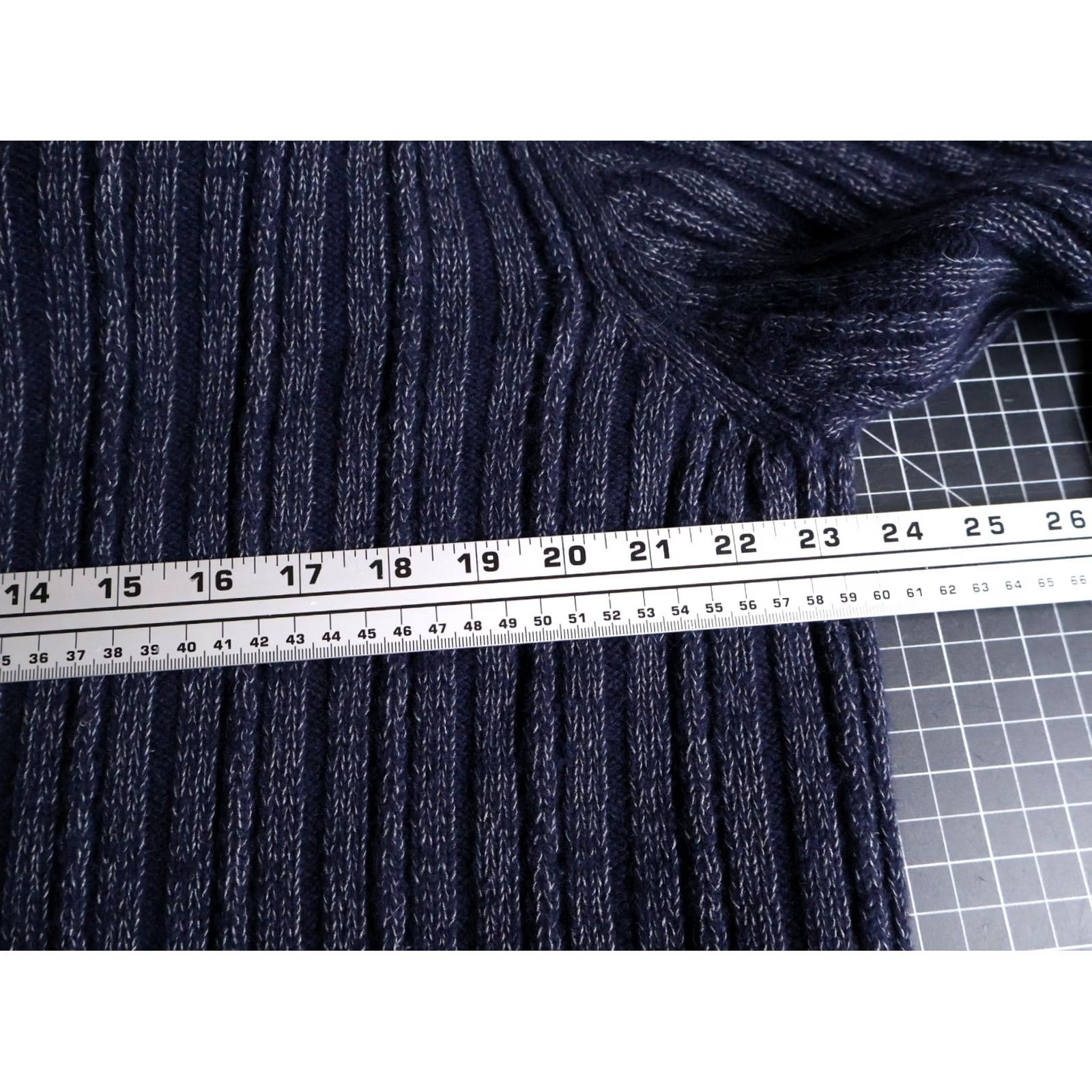 Tommy Hilfiger Lambs Wool Silk Sweater Men's XL Dark Blue V-Neck Heavyweight Knit Pullover Tommy Hilfiger Women? Size US XL / EU 56 / 4 - 5 Thumbnail