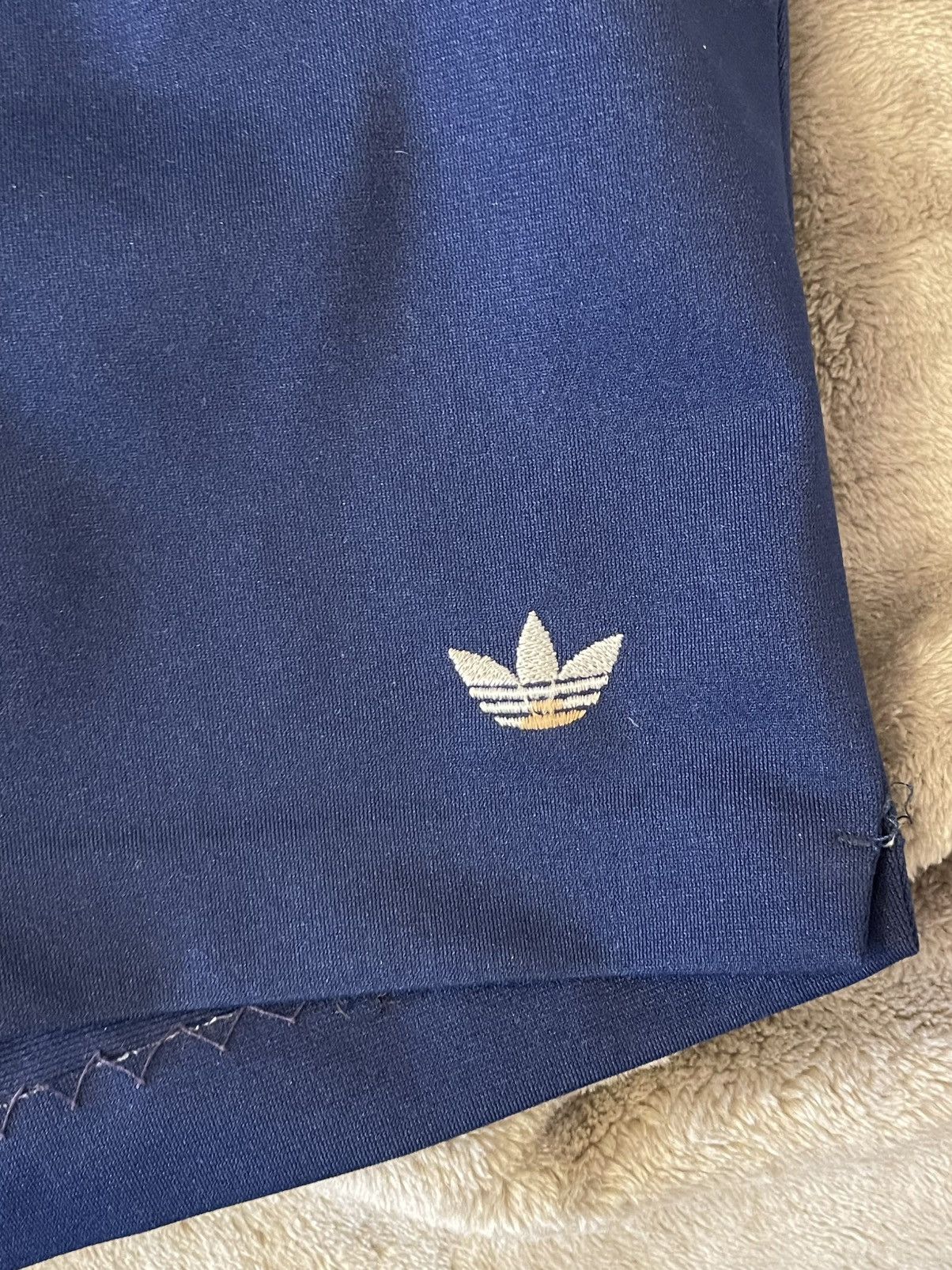 Adidas Vintage 70-80’ woman adidas shorts XL made in west Germany Size 42" / US 20 - 3 Thumbnail