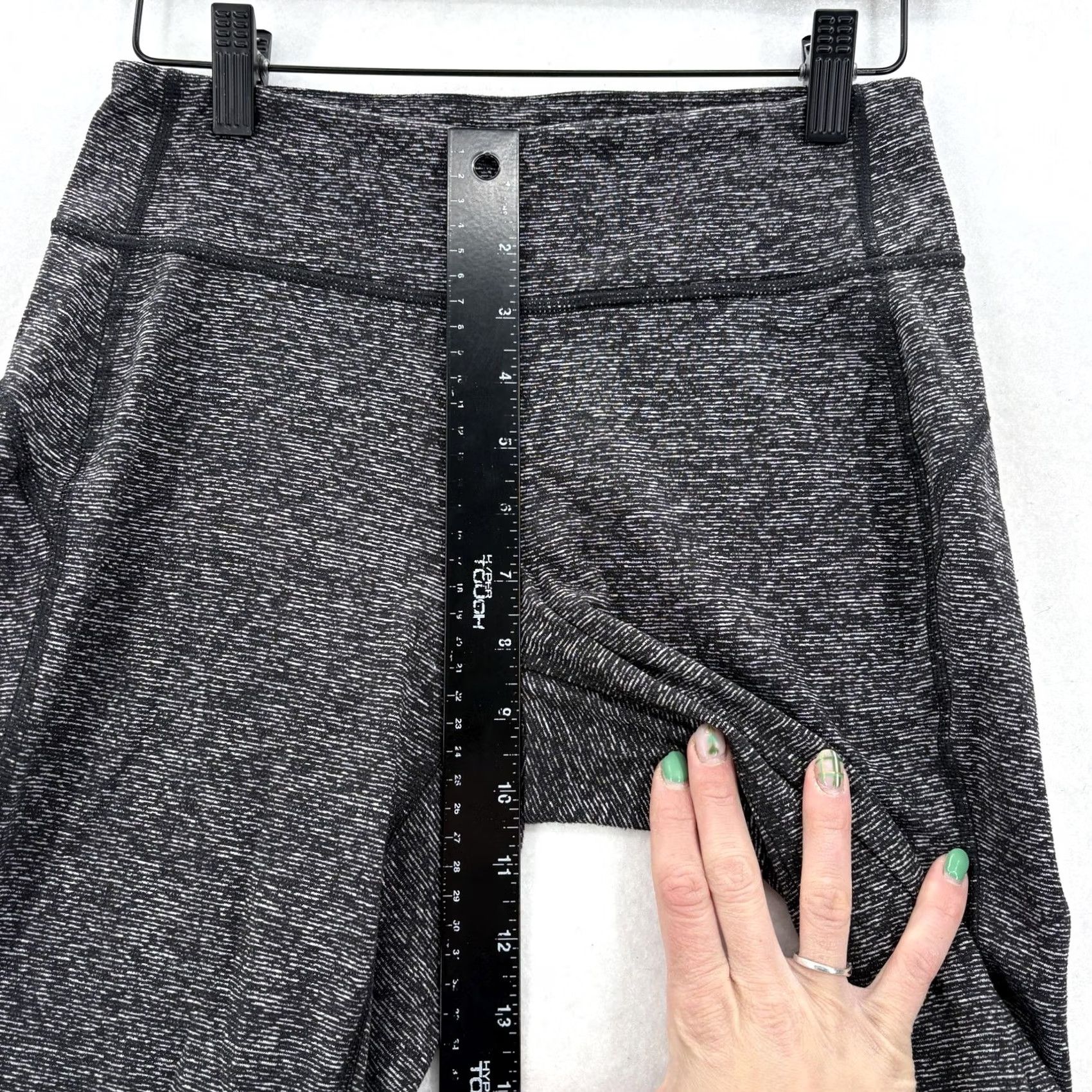 Duluth Trading Company Duluth Hot NoGA Stretch Leggings Womens XS Gray Flecked Ankle Knit Gym Size 26" / US 2 / IT 38 - 7 Thumbnail