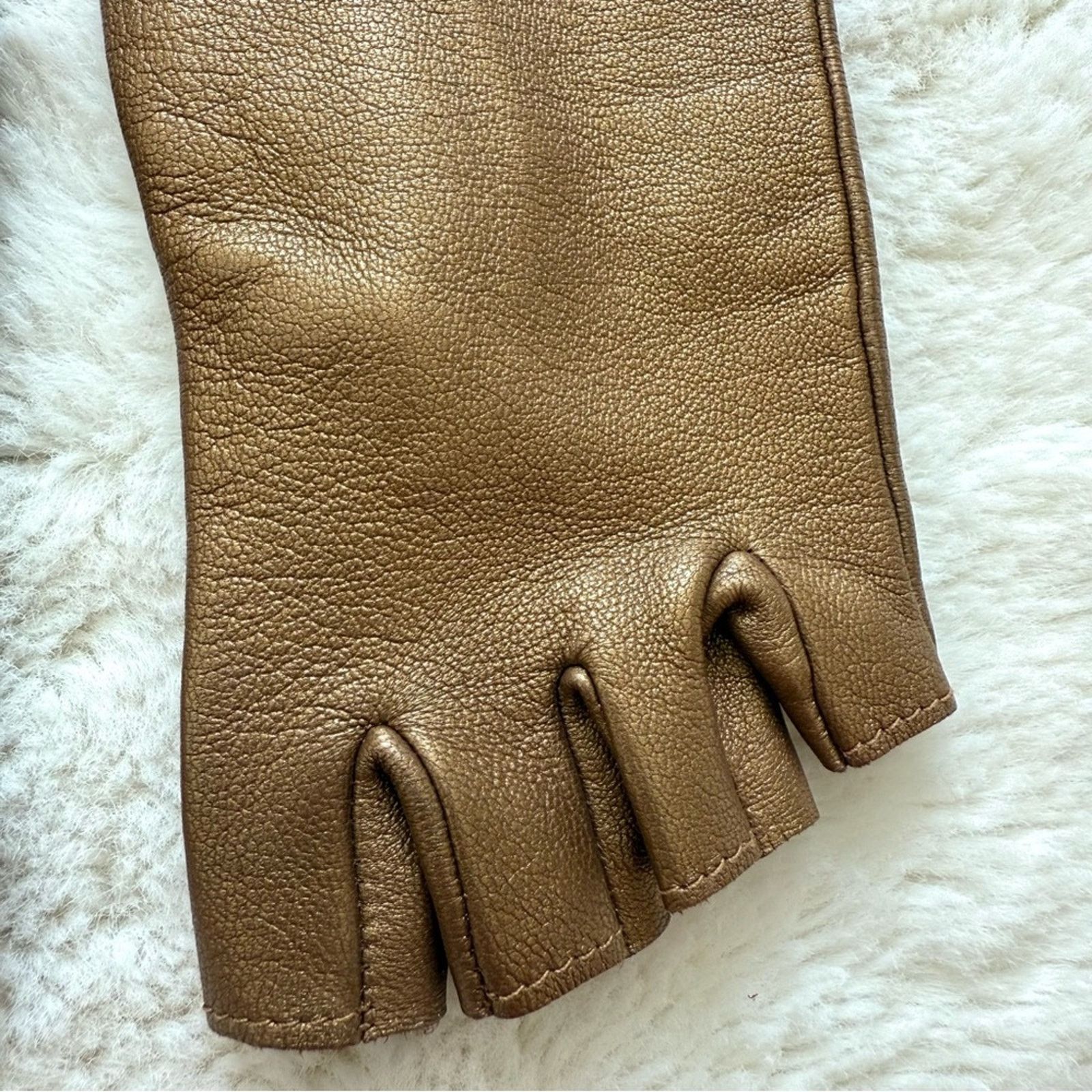 Chanel CHANEL women bronze gloves Authentic Size ONE SIZE - 3 Thumbnail