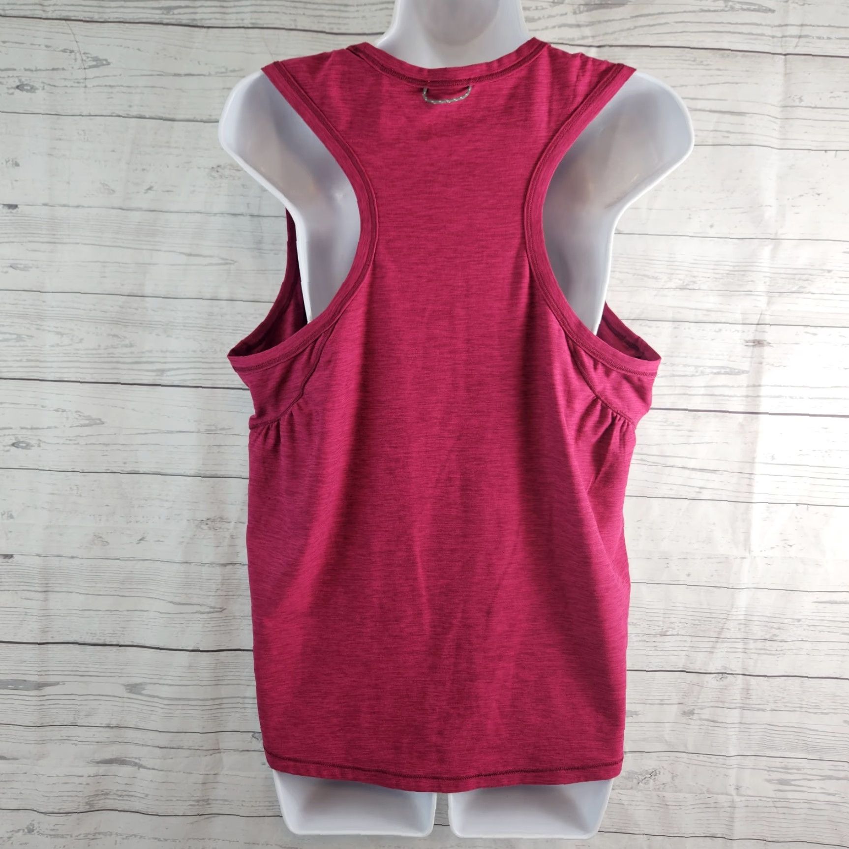 Vintage VINTAGE? No. Title Nine Womens Tank Top L Pink Scoop Neck Size L / US 10 / IT 46 - 3 Thumbnail