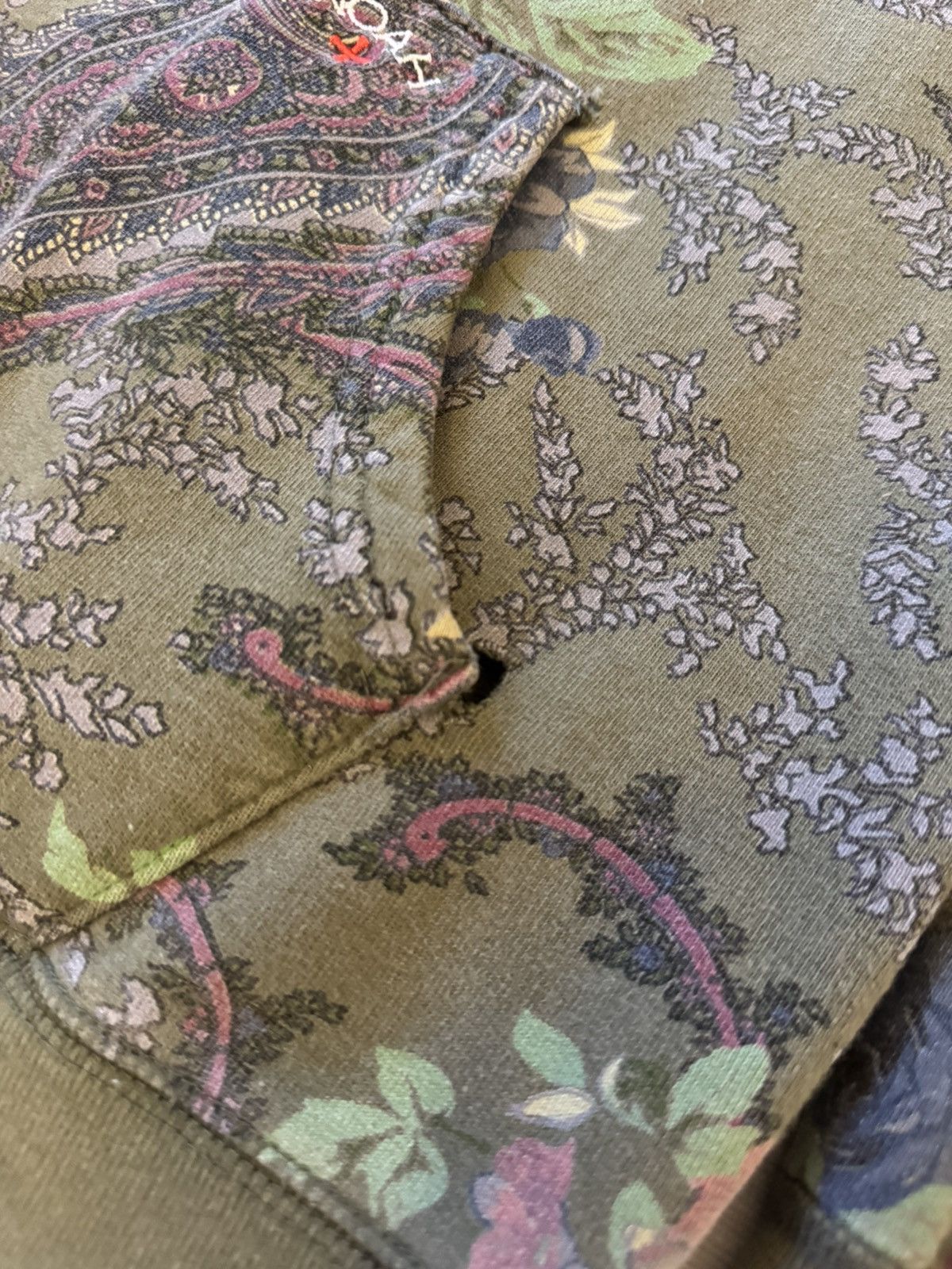 Noah Noah All Over Paisley Hoody size M Size US M / EU 48-50 / 2 - 5 Thumbnail