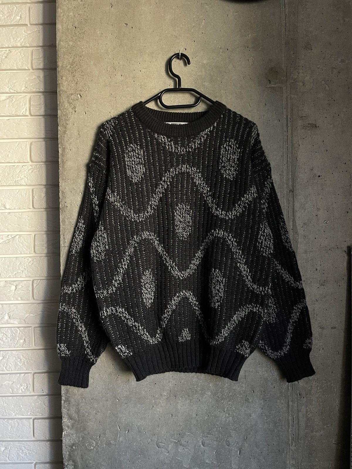 Japanese Brand Vintage Sick Abstract Striped Sweater Japan Y2K Size US S / EU 44-46 / 1 - 3 Thumbnail