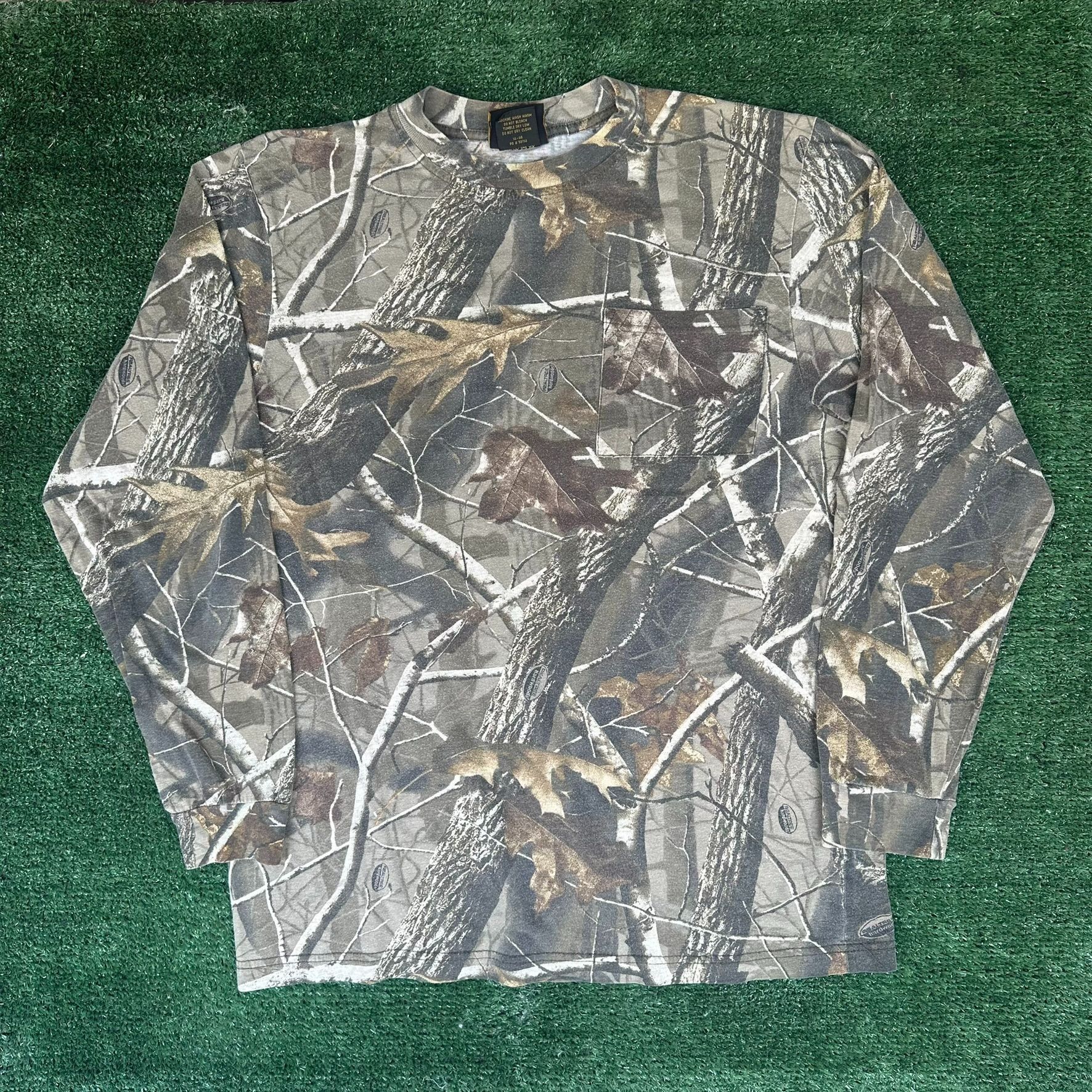 Realtree Vintage 90s Realtree Camo T-Shirt Long Sleeve Grunge Gorpcor Size US M / EU 48-50 / 2 - 1 Thumbnail