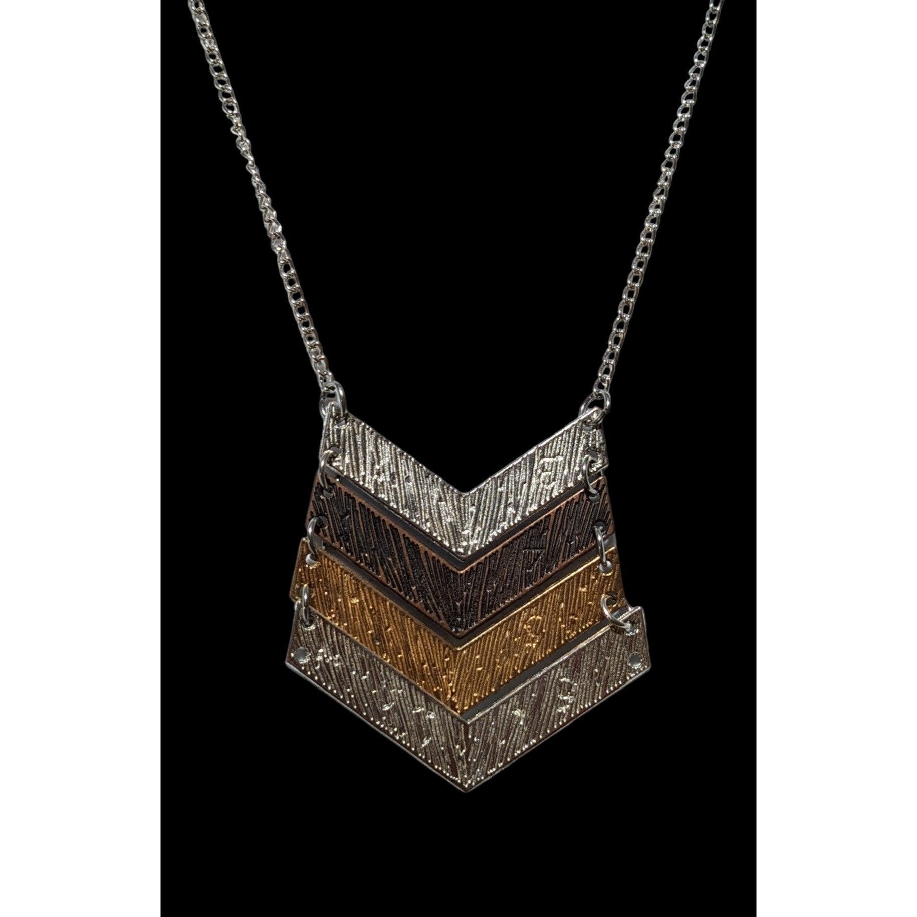 Other Metallic Chevon Necklace Size ONE SIZE - 3 Thumbnail