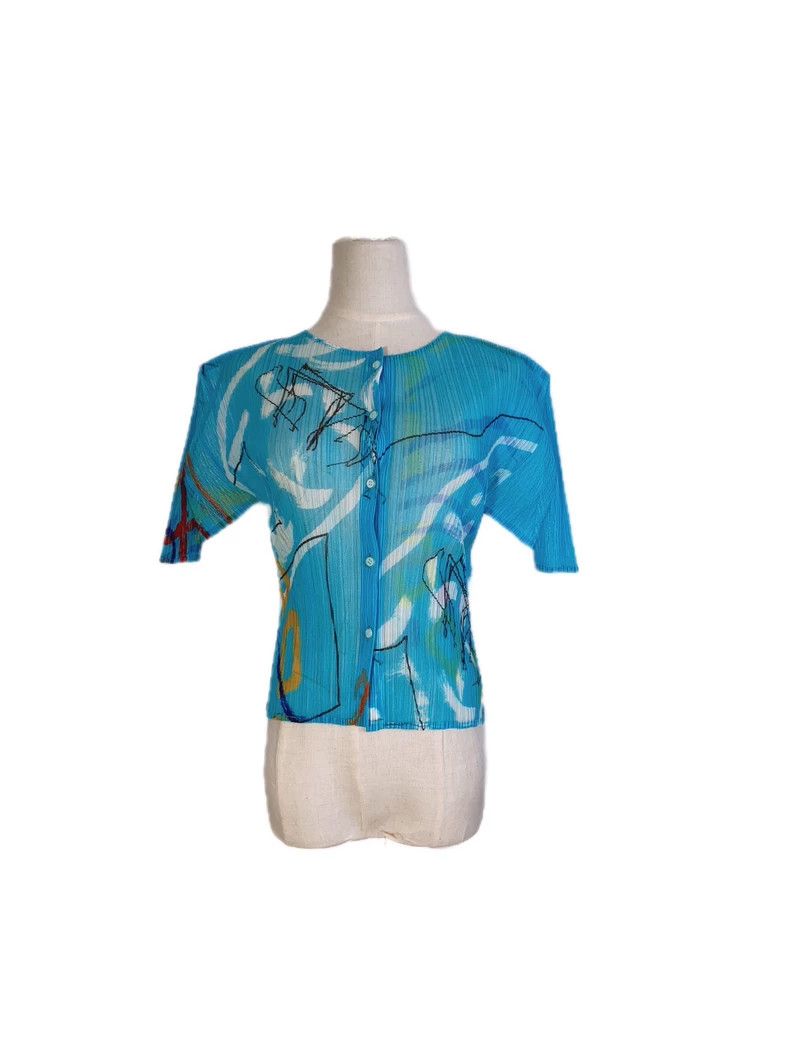 Issey Miyake Issey Miyake Blue pleated short-sleeved shirt Size XS / US 0-2 / IT 36-38 - 1 Thumbnail