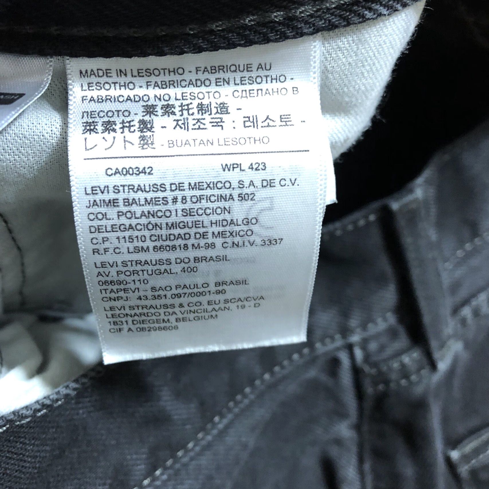 Levi's Levi's 505 Jeans Mens Straight 35x31 Black Denim Western Cowboy Rodeo 80s 90s USA Classic Size US 35 - 7 Thumbnail