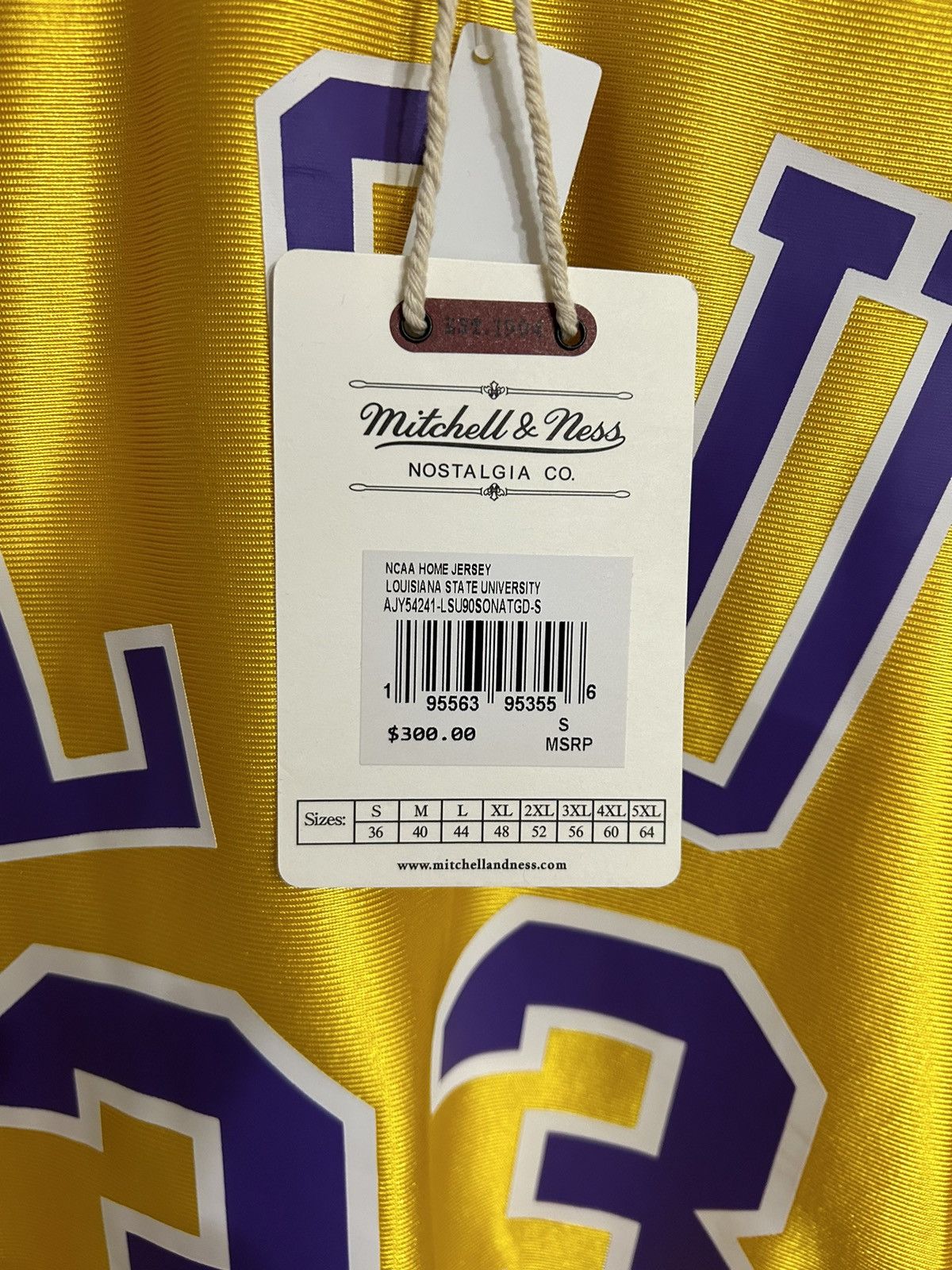 Mitchell & Ness Shaquille O’Neal LSU Authentic Mitchell & Ness Jersey! Size US S / EU 44-46 / 1 - 7 Thumbnail
