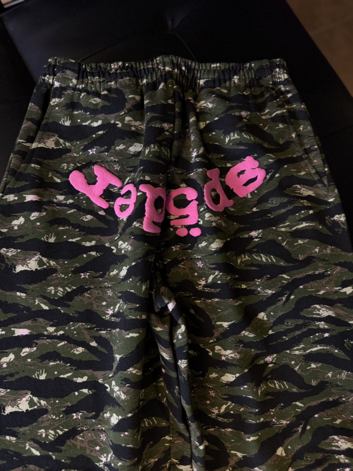 Sp5der Sp5der Worldwide Camo/Pink Sweatpants Size S (NEW) Size US 30 / EU 46 - 4 Thumbnail