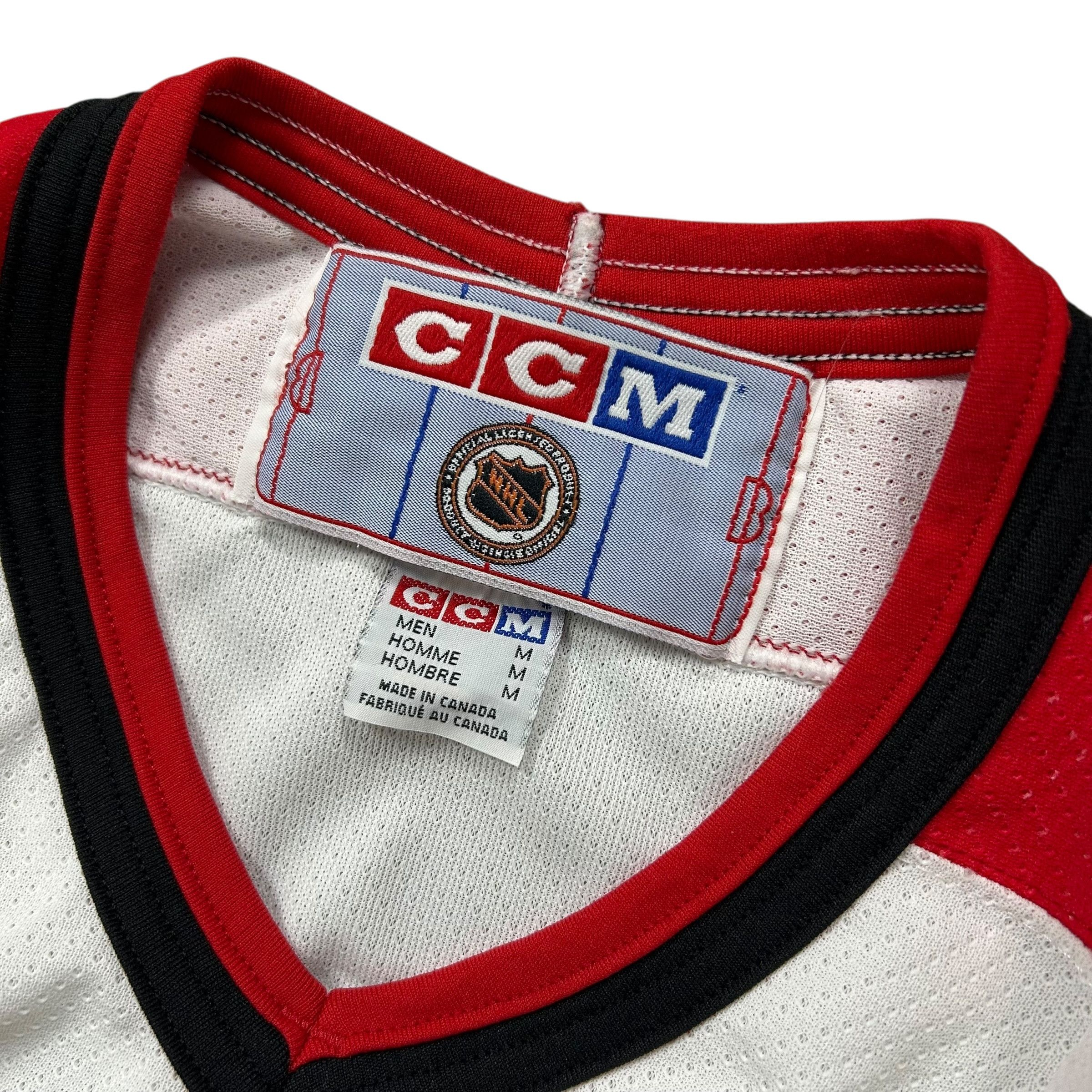 NHL VTG 90s CALGARY FLAMES CCM AIR-KNIT HOCKEY JERSEY SIZE M Size US M / EU 48-50 / 2 - 5 Thumbnail