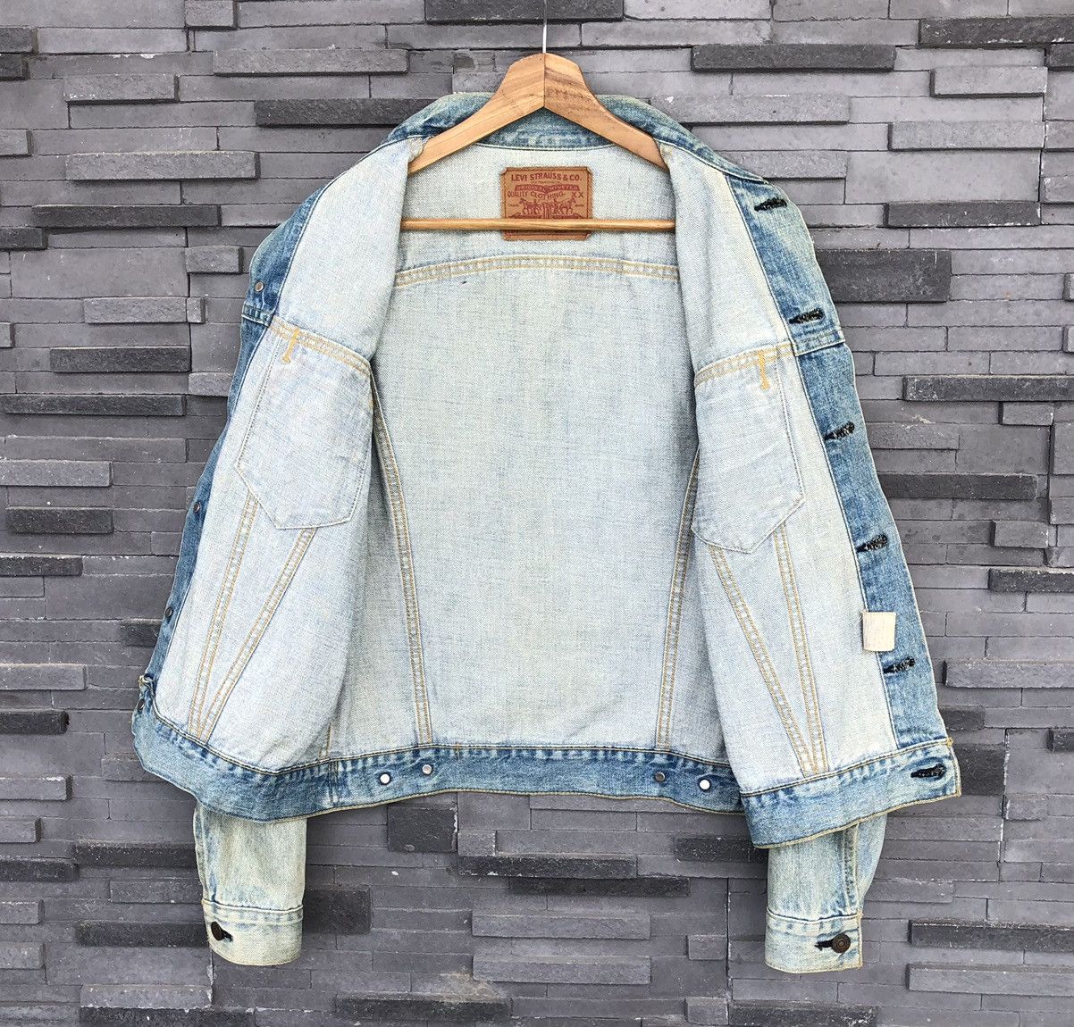Levi's Vintage Clothing Vintage 90s LEVIS BIG E Trucker Jacket Size US M / EU 48-50 / 2 - 6 Thumbnail